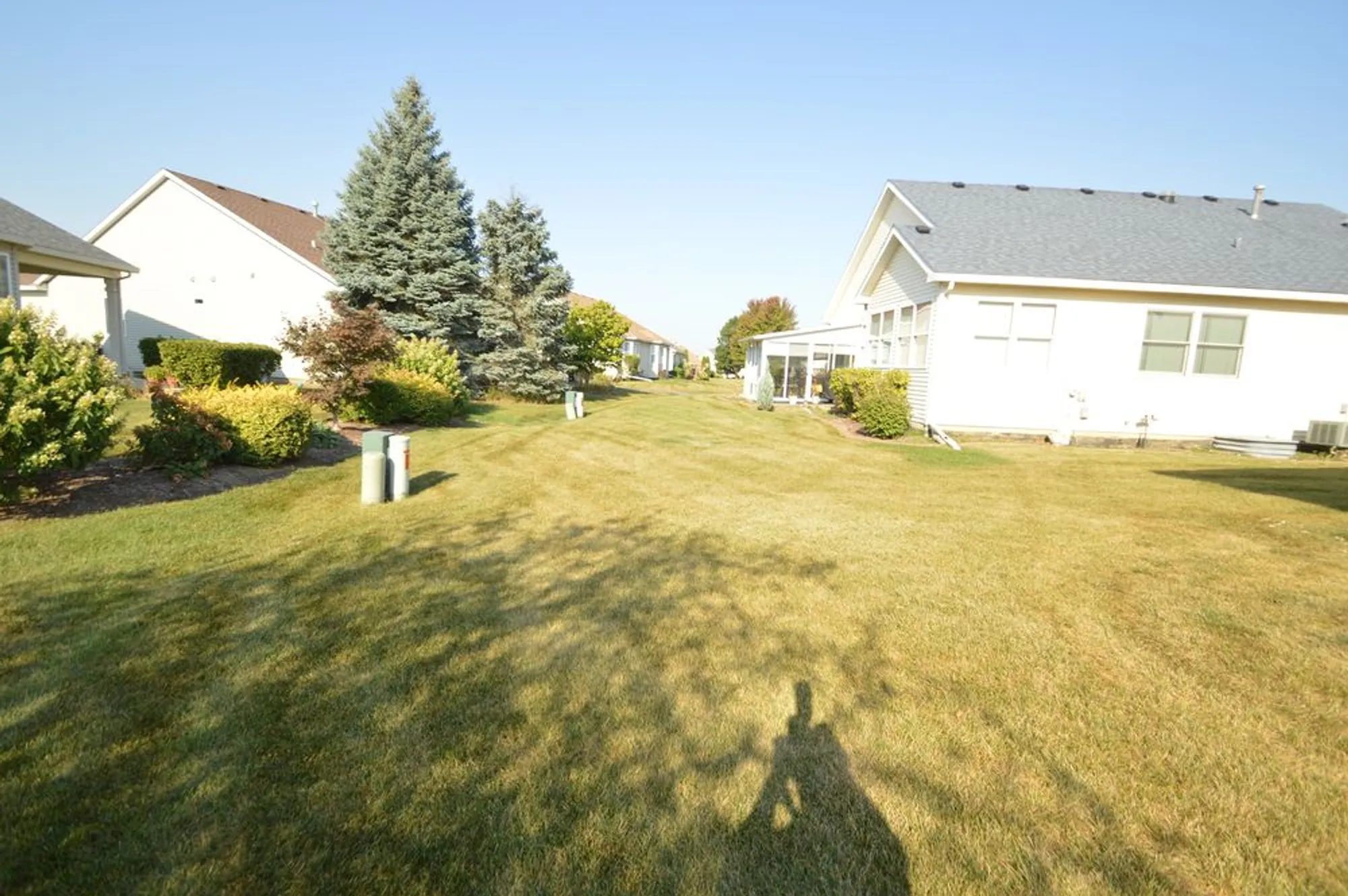 Property Slideshow image 25 of 27 | 733 s mecosta ln, Romeoville, IL, 60446
