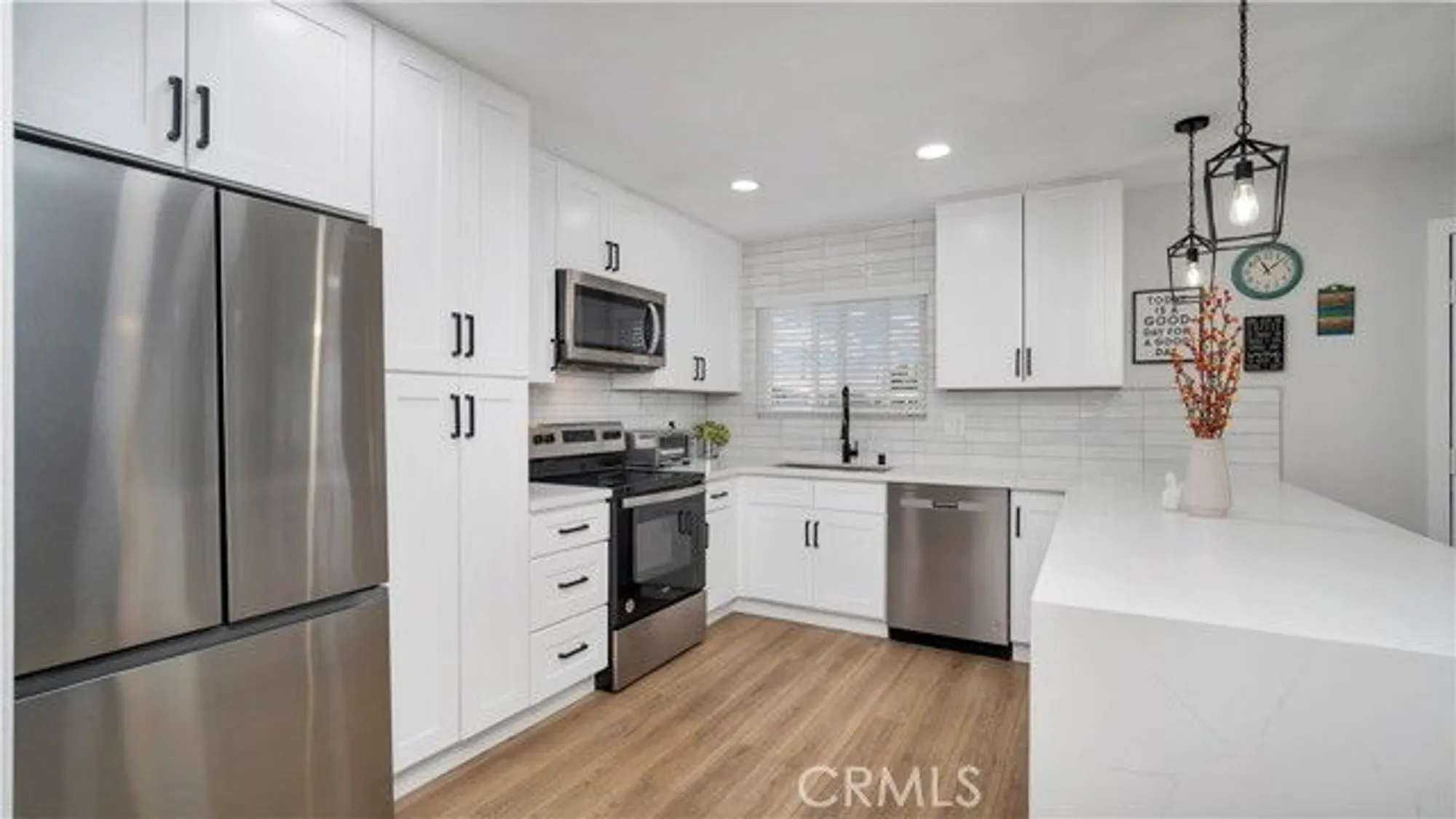 Property Slideshow image 9 of 35 | 27061 sun city blvd, Menifee, CA, 92586