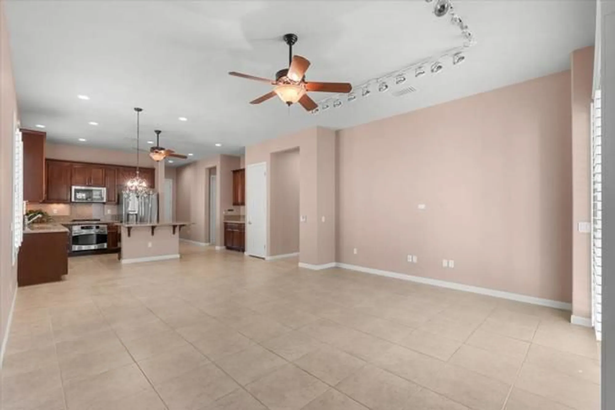 Property Slideshow image 6 of 24 | 81543 avenida de baile, Indio, CA, 92203