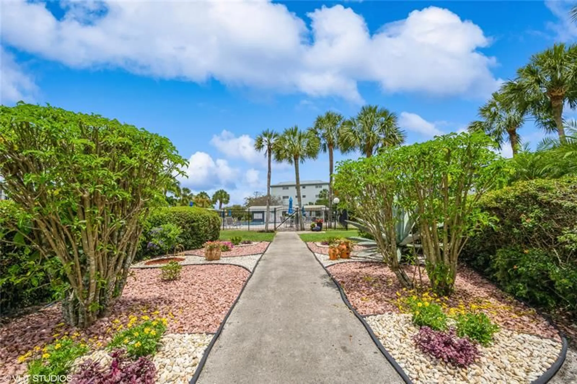 Property Slideshow image 33 of 33 | 2805 victoria way d1, Coconut Creek, FL, 33066