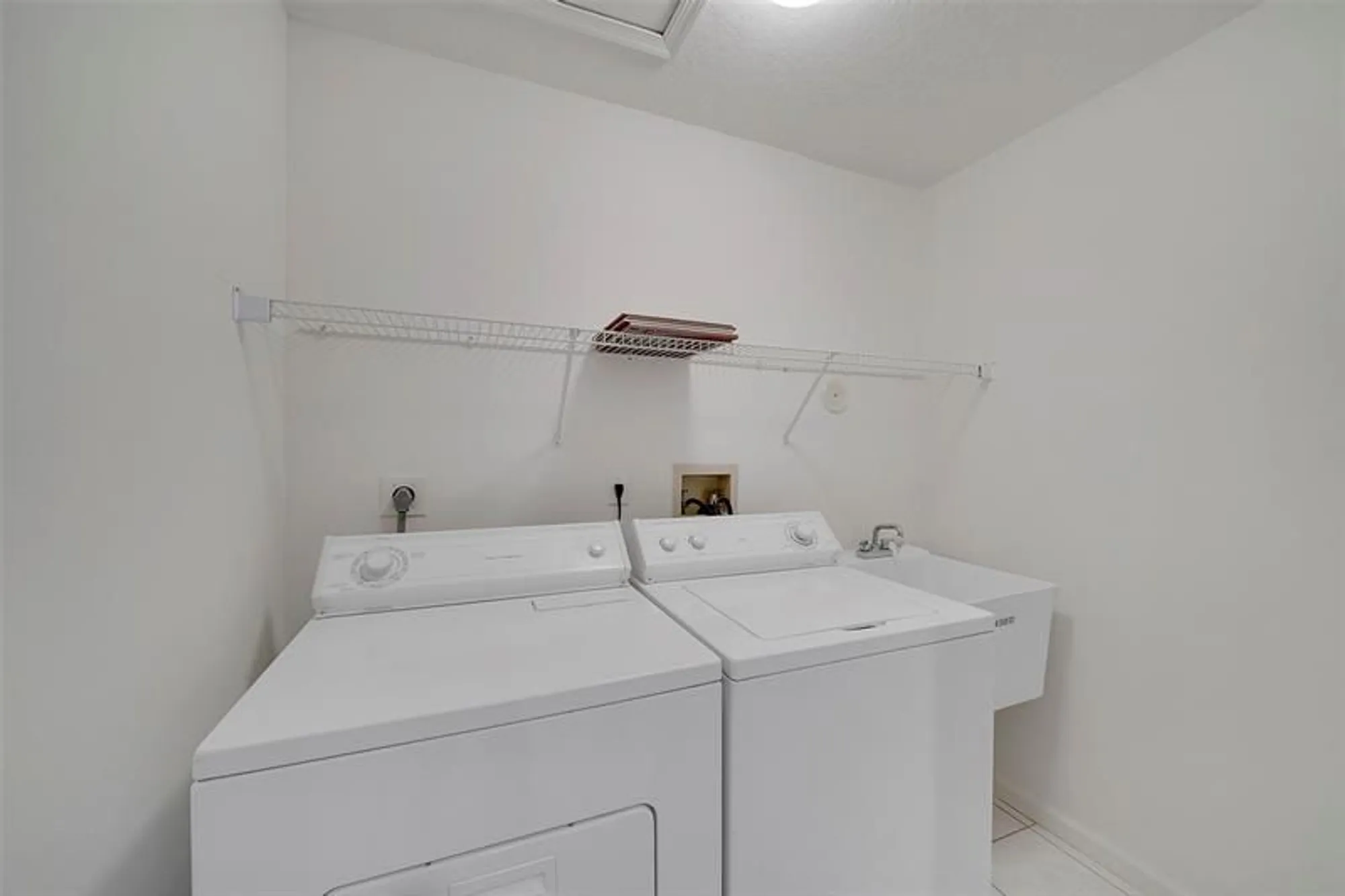 Property Slideshow image 36 of 36 | 5876 regal glen dr 201, Boynton Beach, FL, 33437