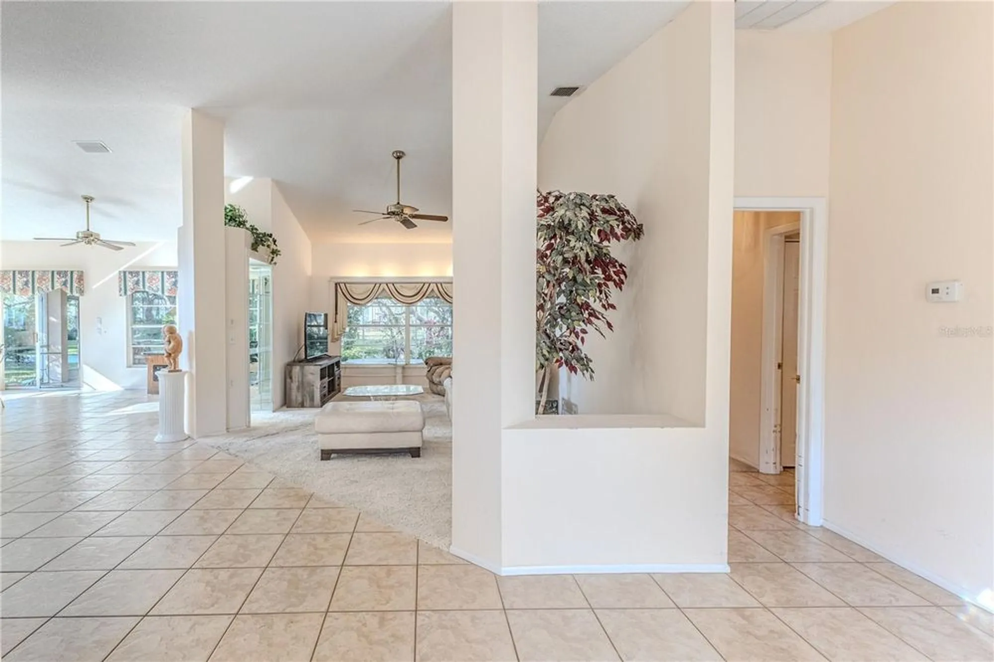 Property Slideshow image 19 of 78 | 2075 quailwood ln, Spring Hill, FL, 34606