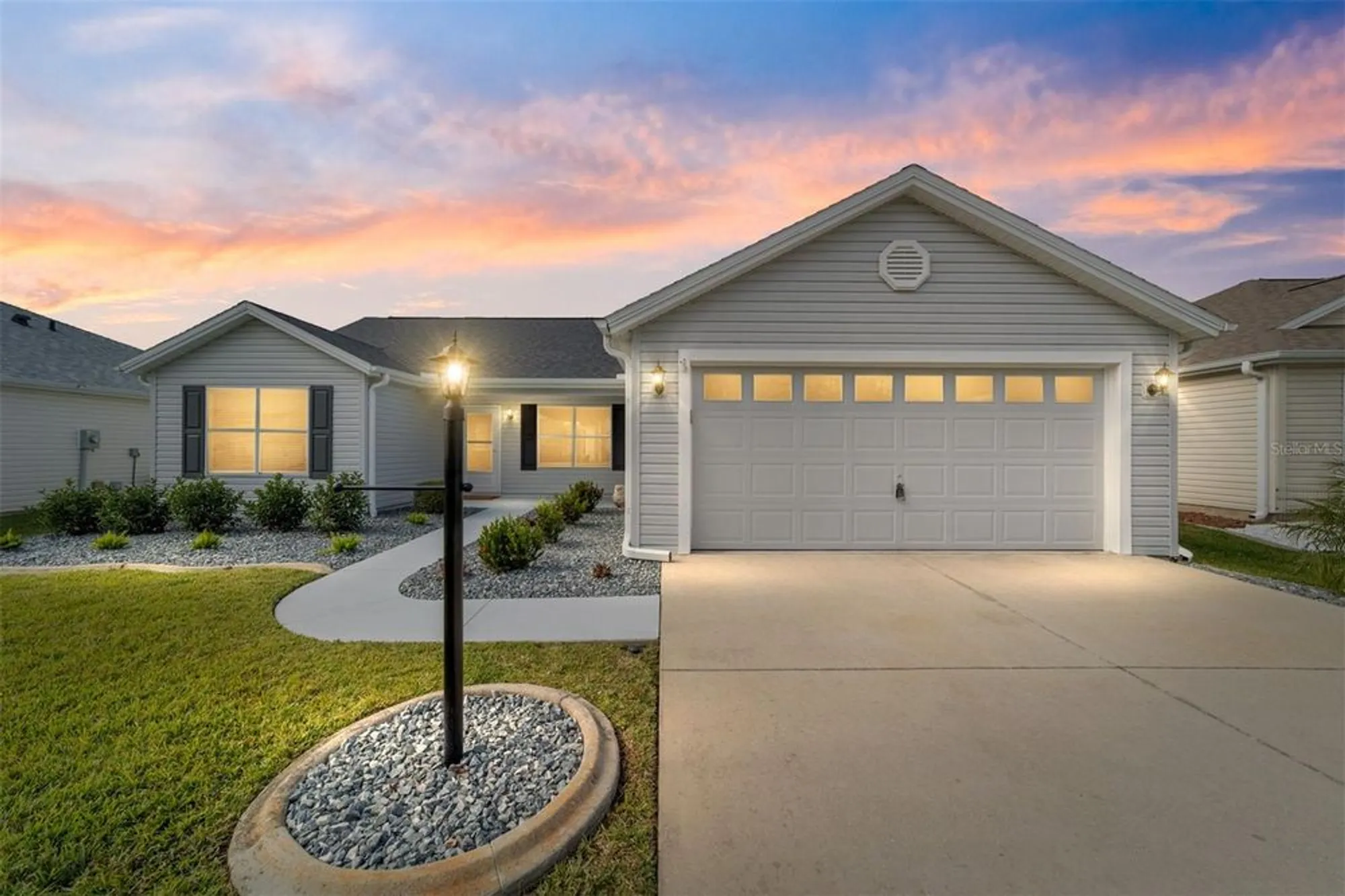 Property Slideshow image 1 of 38 | 1312 landeros ln, The Villages, FL, 32159
