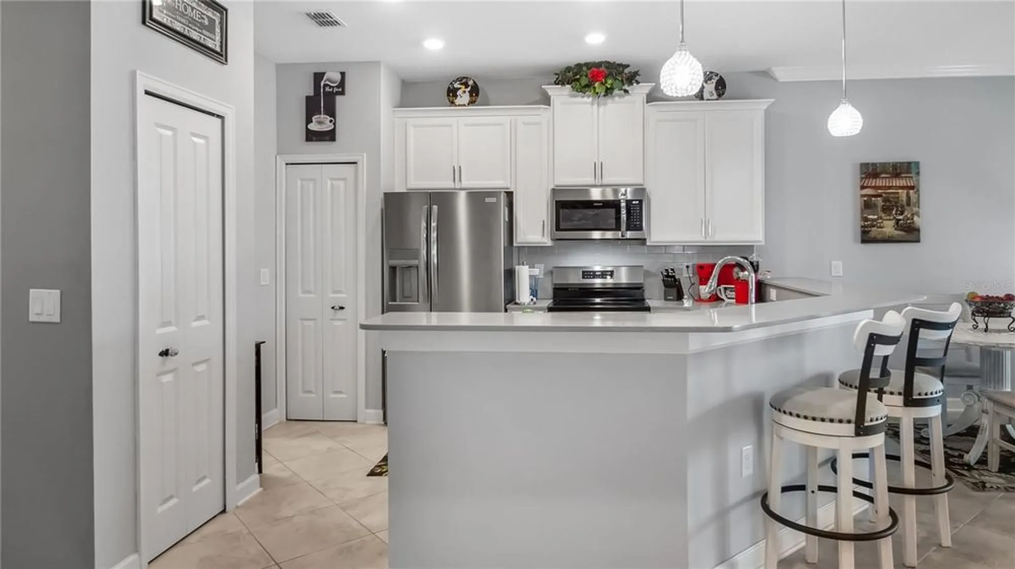 Property Slideshow image 12 of 34 | 3512 belland cir b, Clermont, FL, 34711