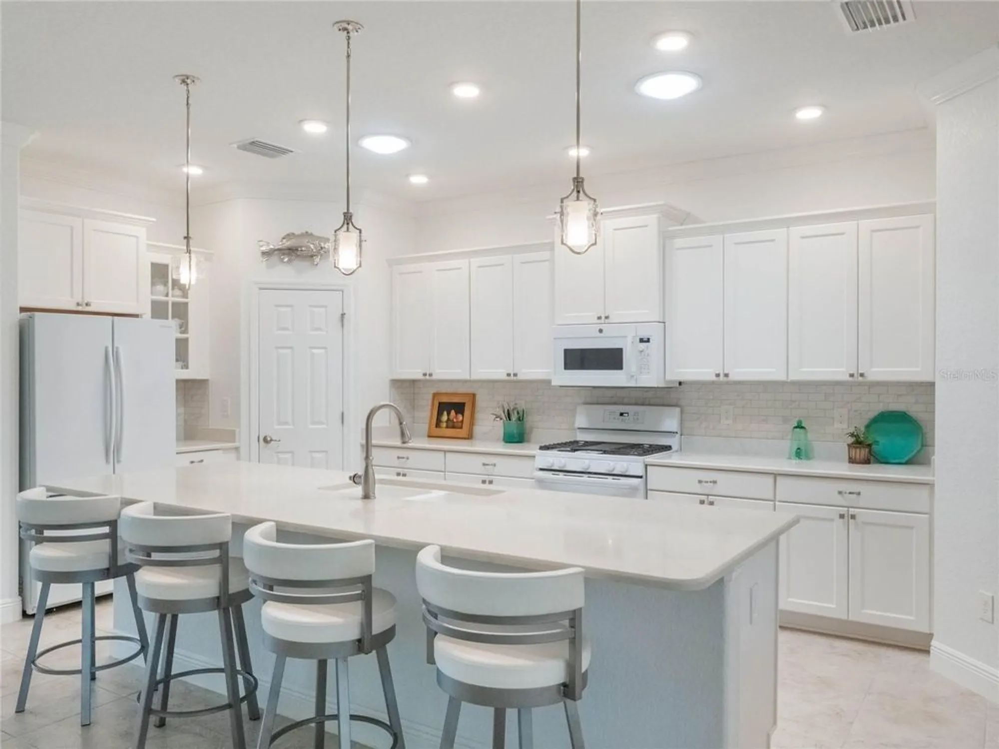 Property Slideshow image 14 of 47 | 26694 otter creek ln, Leesburg, FL, 34748