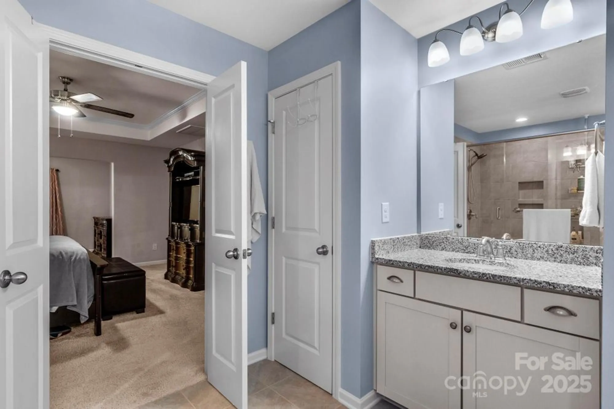 Property Slideshow image 36 of 48 | 236 robinwood ln, Lake Wylie, SC, 29710