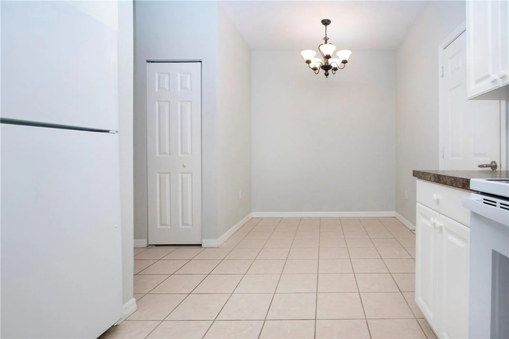 Property Slideshow image 25 of 71 | 6426 bay cedar ln # 101, Bradenton, FL, 34203
