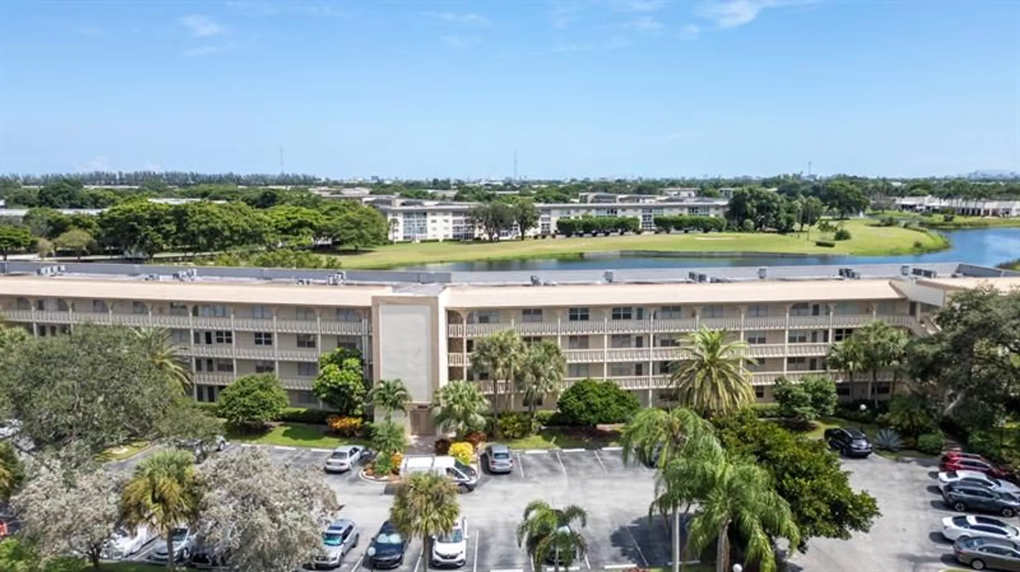 Property Slideshow image 35 of 59 | 3204 portofino pt l2, Coconut Creek, FL, 33066