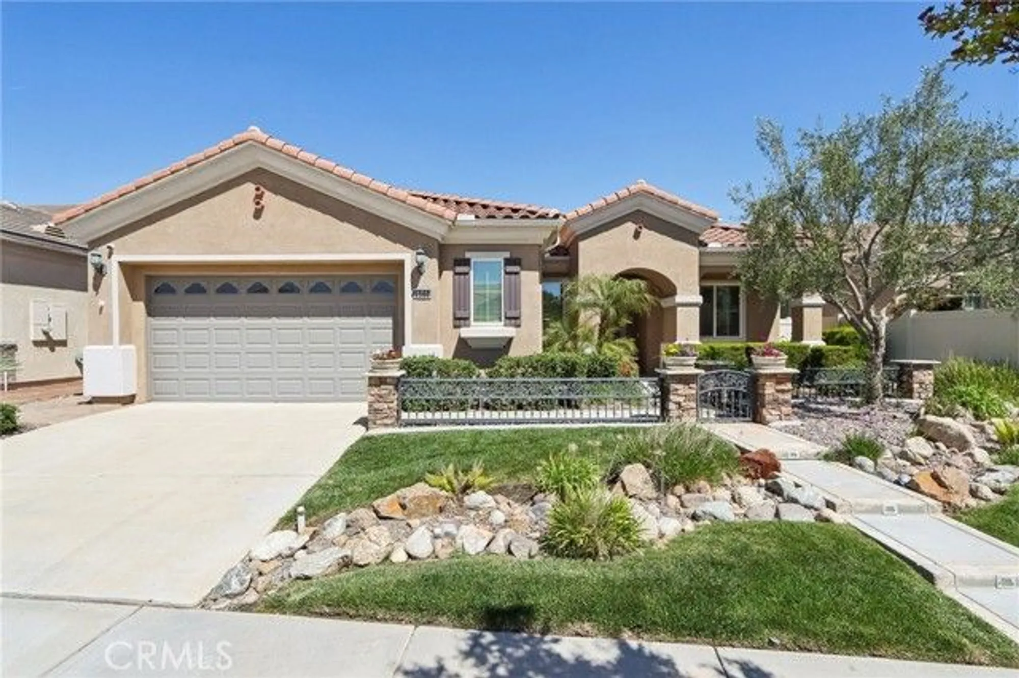 Property Slideshow image 1 of 71 | 5560 corte viejo, Hemet, CA, 92545