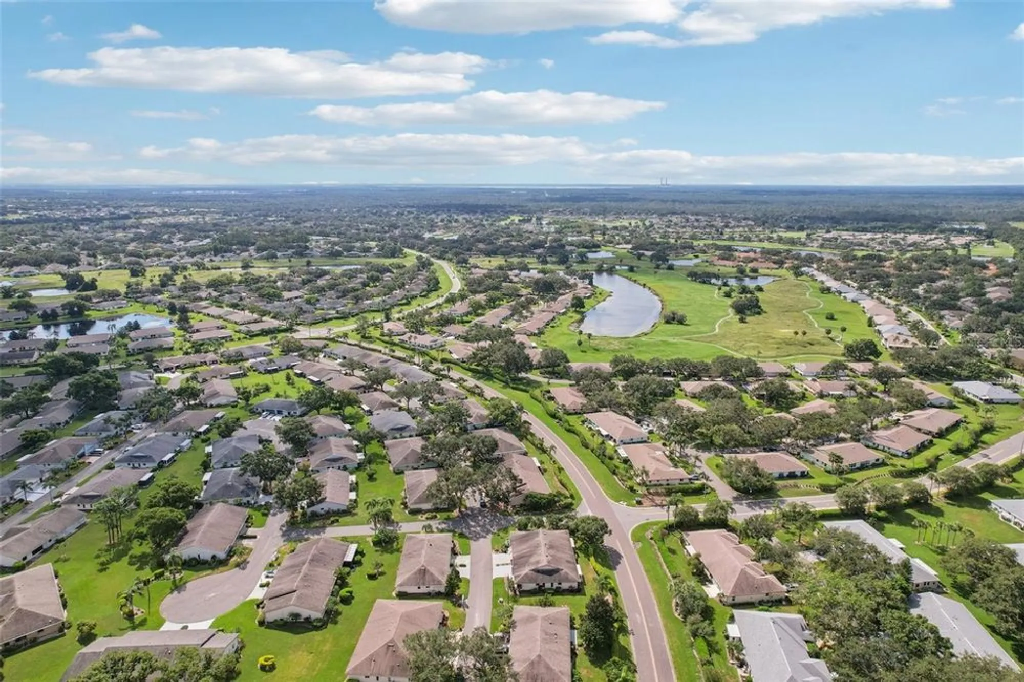 Property Slideshow image 31 of 51 | 1604 leland dr, Sun City Center, FL, 33573