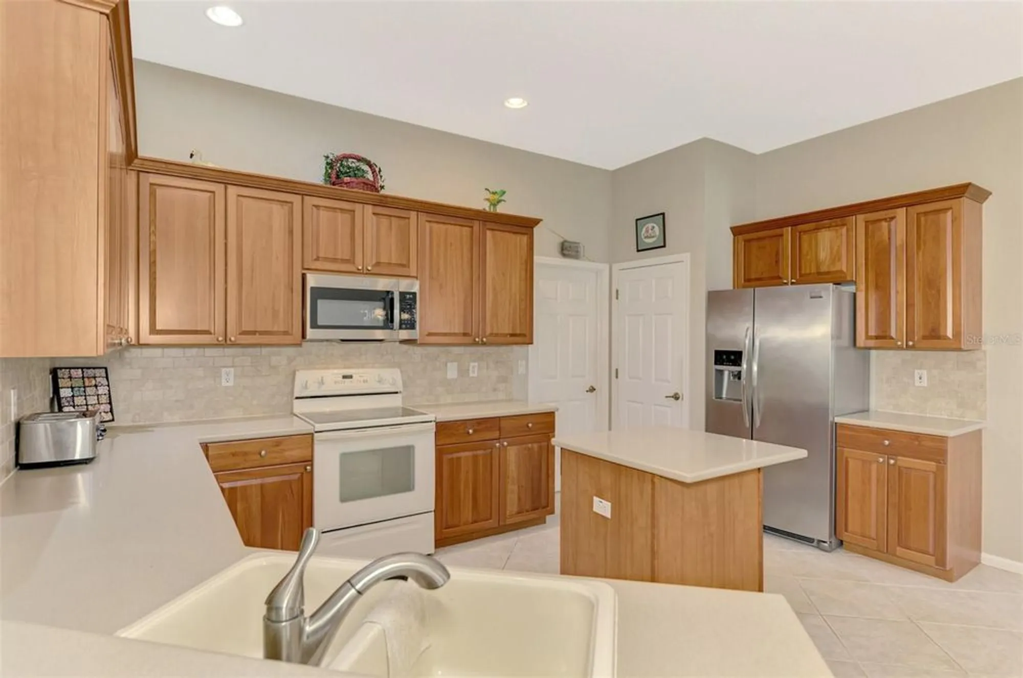 Property Slideshow image 17 of 75 | 14298 reserve ct, Port Charlotte, FL, 33953