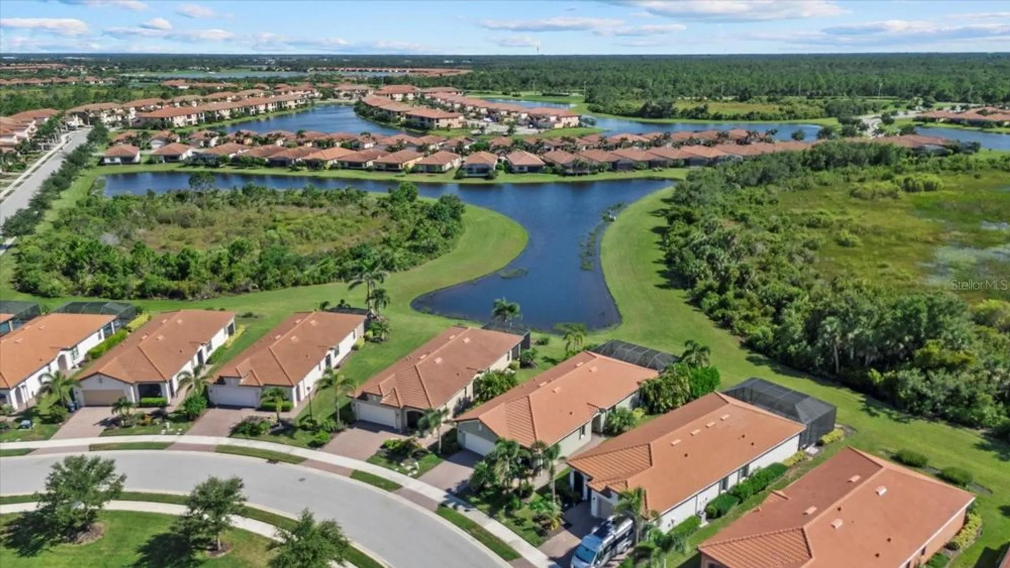 Property Slideshow image 39 of 66 | 10189 fiddlewood dr, Venice, FL, 34293