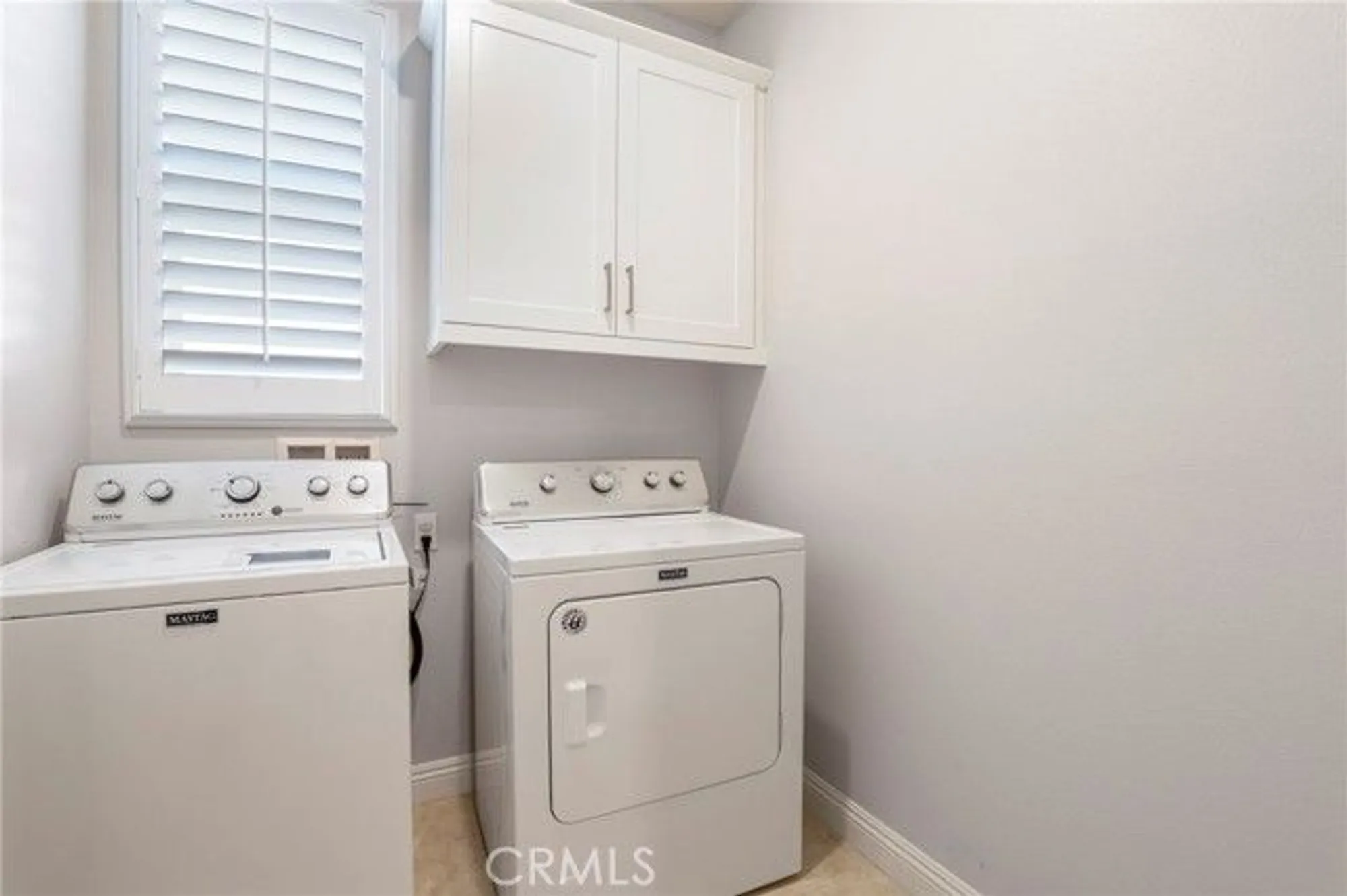 Property Slideshow image 13 of 33 | 20506 galloway dr, Saugus, CA, 91350