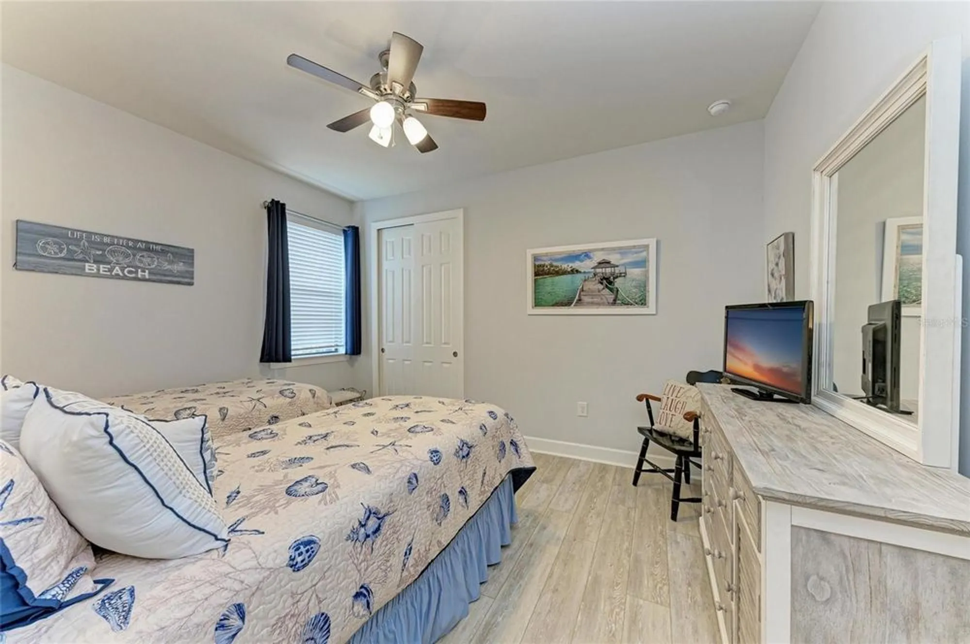 Property Slideshow image 32 of 65 | 7572 viola loop, Bradenton, FL, 34202