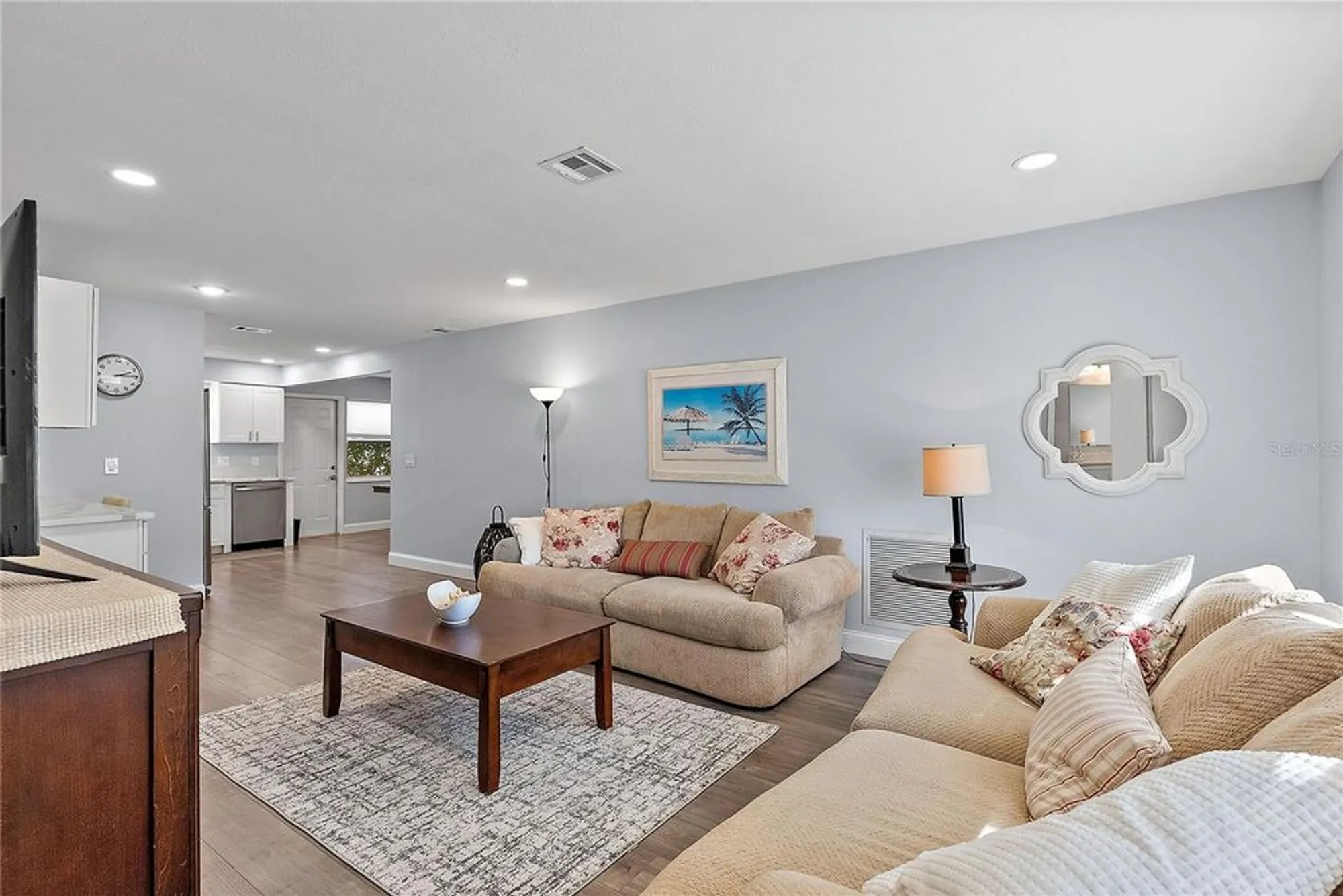 Property Slideshow image 4 of 27 | 6795 armand pl n # 4, Pinellas Park, FL, 33781