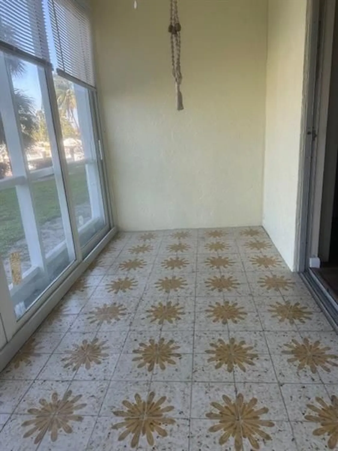 Property Slideshow image 7 of 24 | 2731 ne 14th street cswy 135, Pompano Beach, FL, 33062