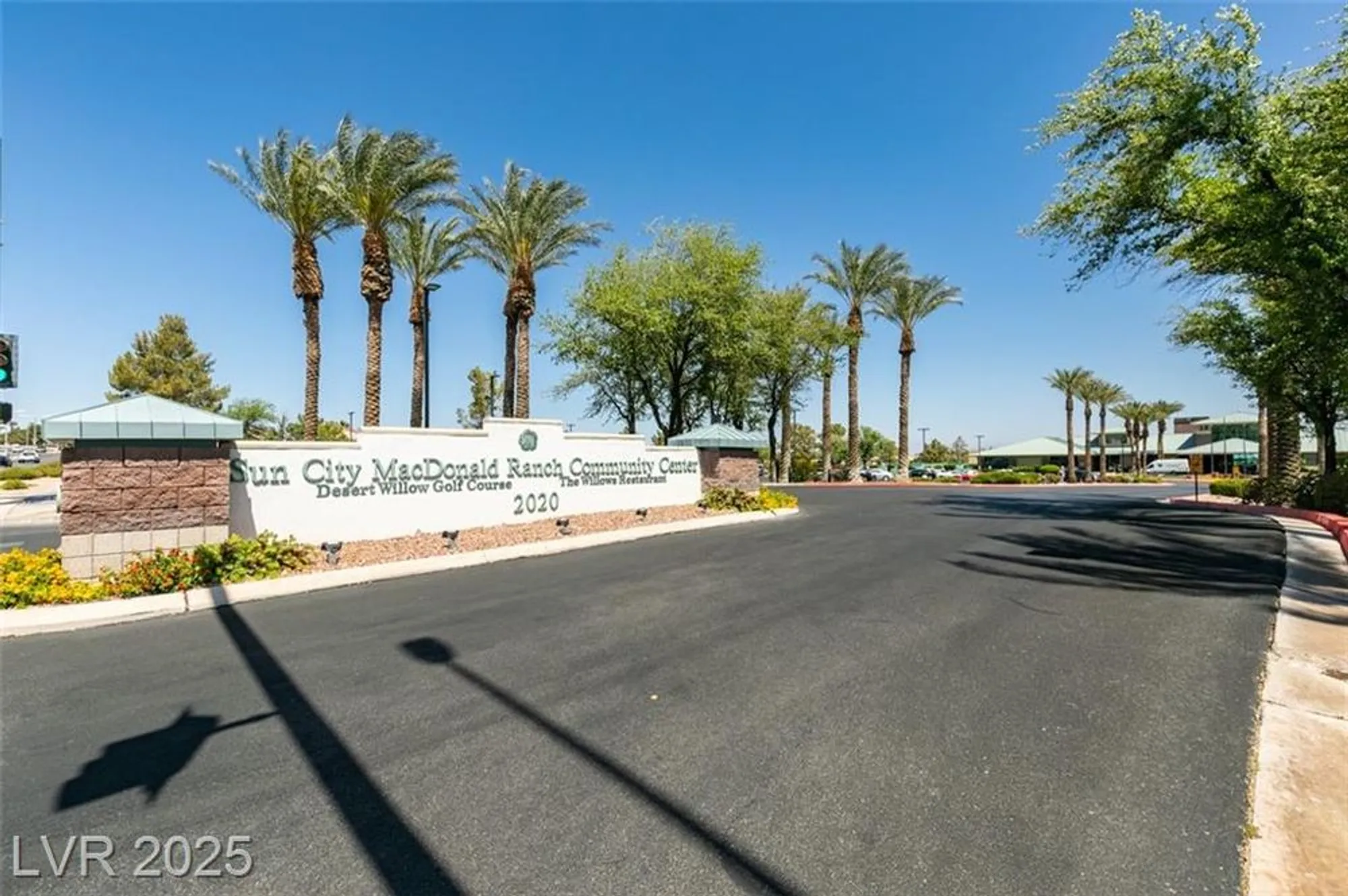 Property Slideshow image 27 of 34 | 2165 king mesa dr, Henderson, NV, 89012