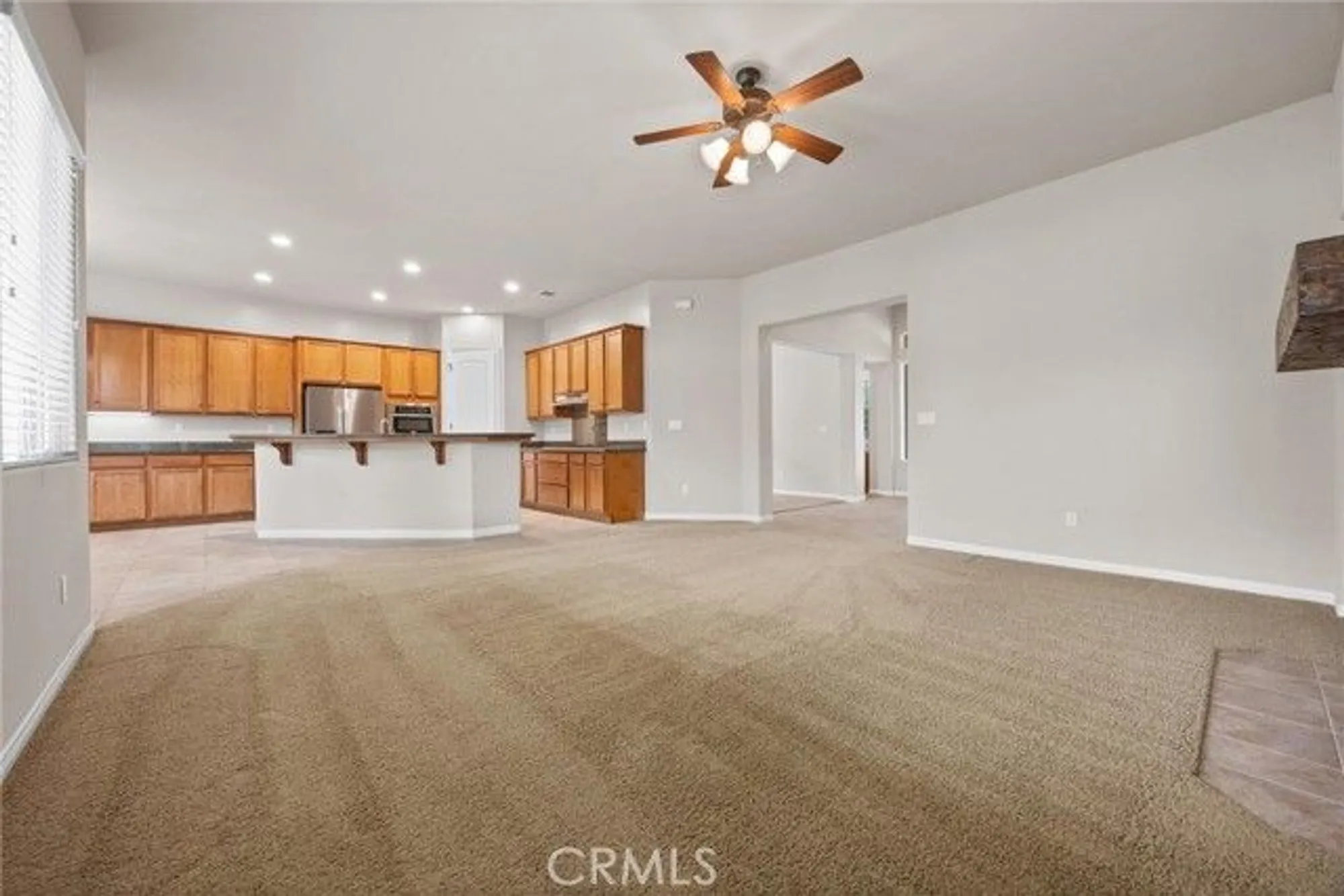 Property Slideshow image 21 of 53 | 307 coachman way, Bakersfield, CA, 93312