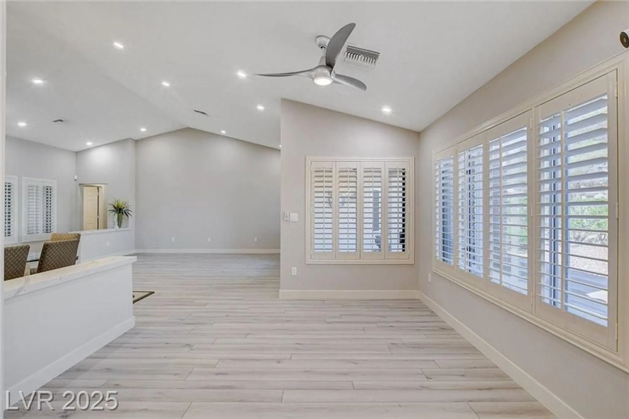 Property Slideshow image 16 of 42 | 10044 woodhouse dr, Las Vegas, NV, 89134