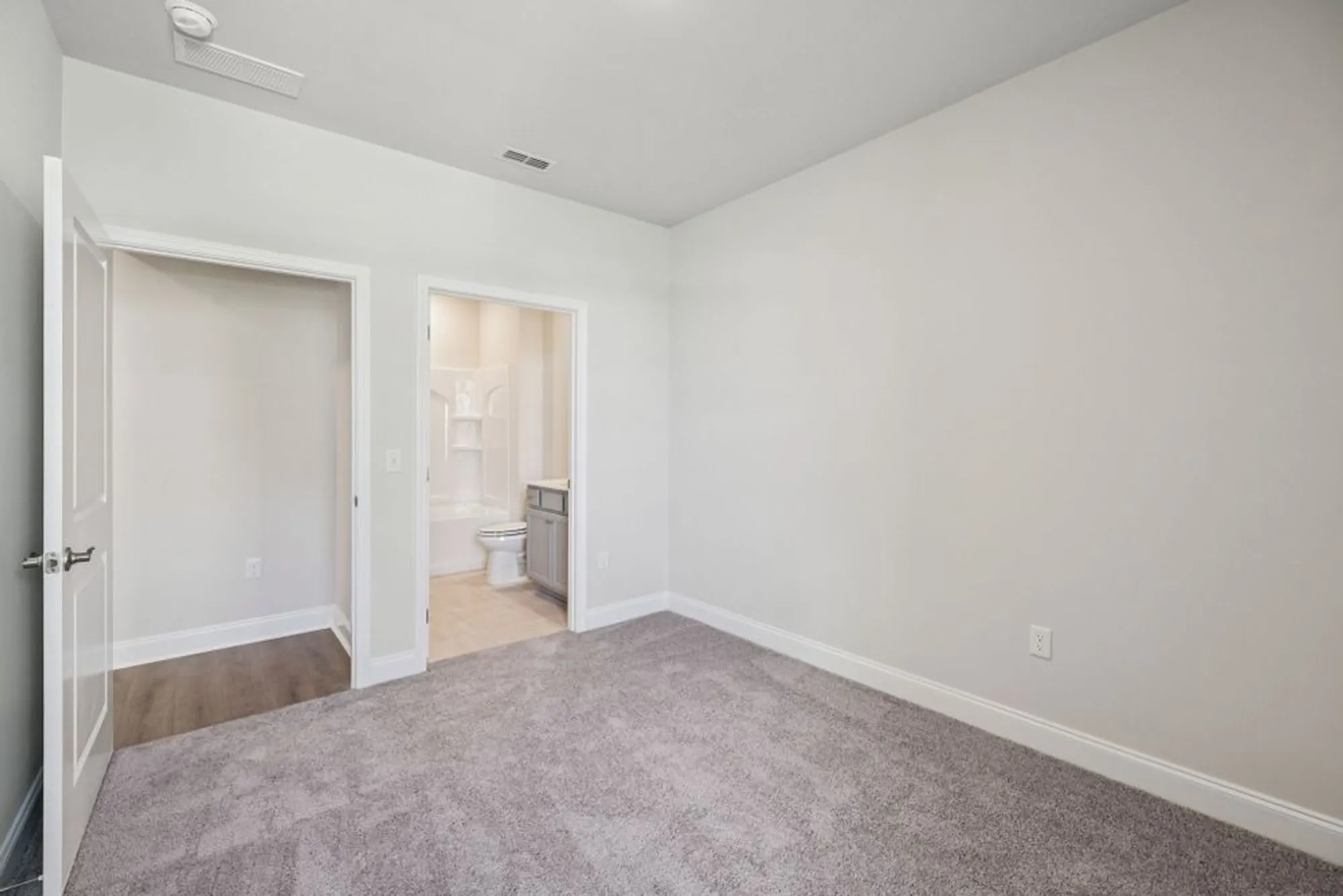 Property Slideshow image 17 of 42 | 100 sidlaw pass, Smyrna, TN, 37167