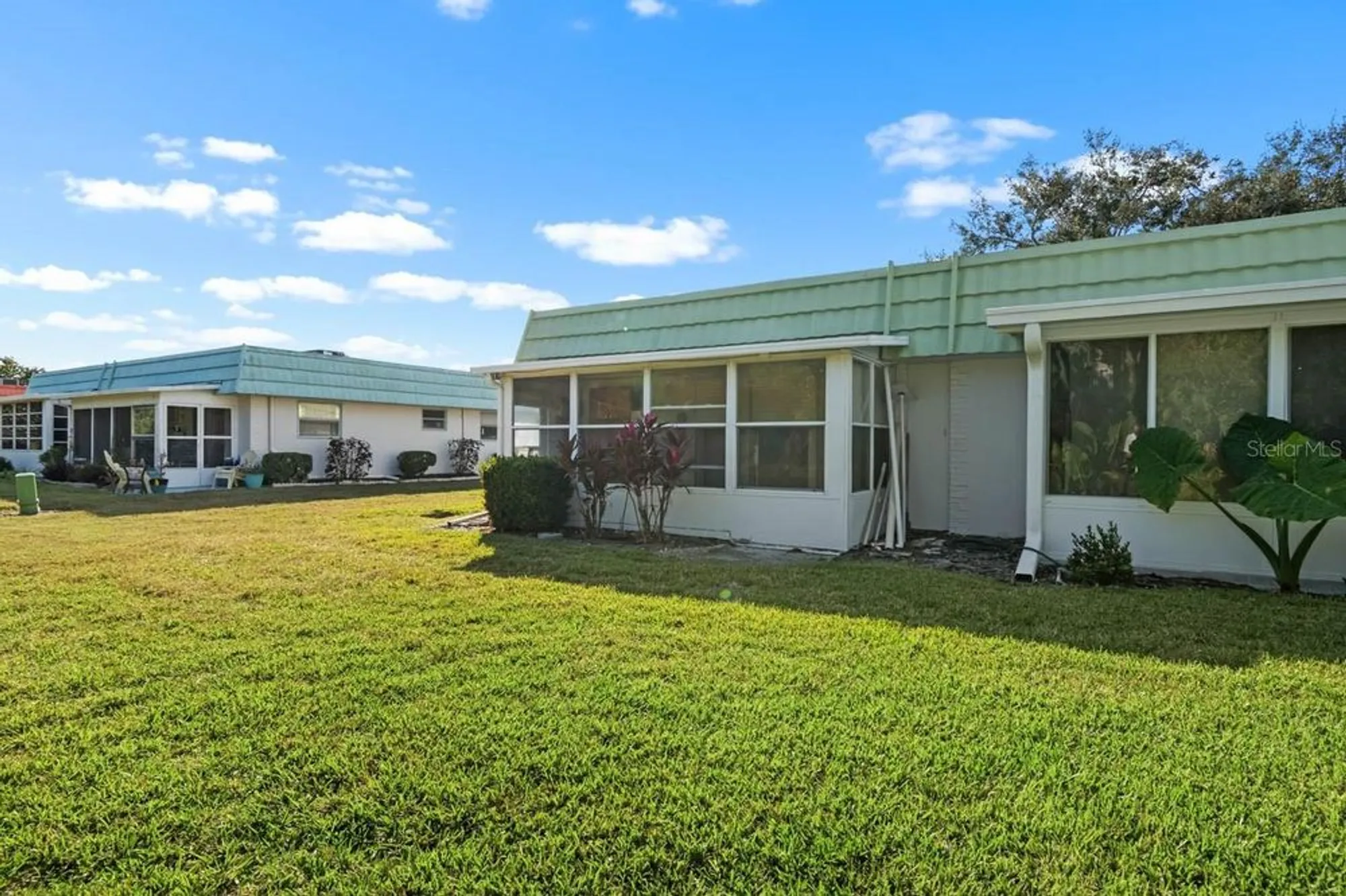 Property Slideshow image 19 of 63 | 1802 bedford ln 2, Sun City Center, FL, 33573