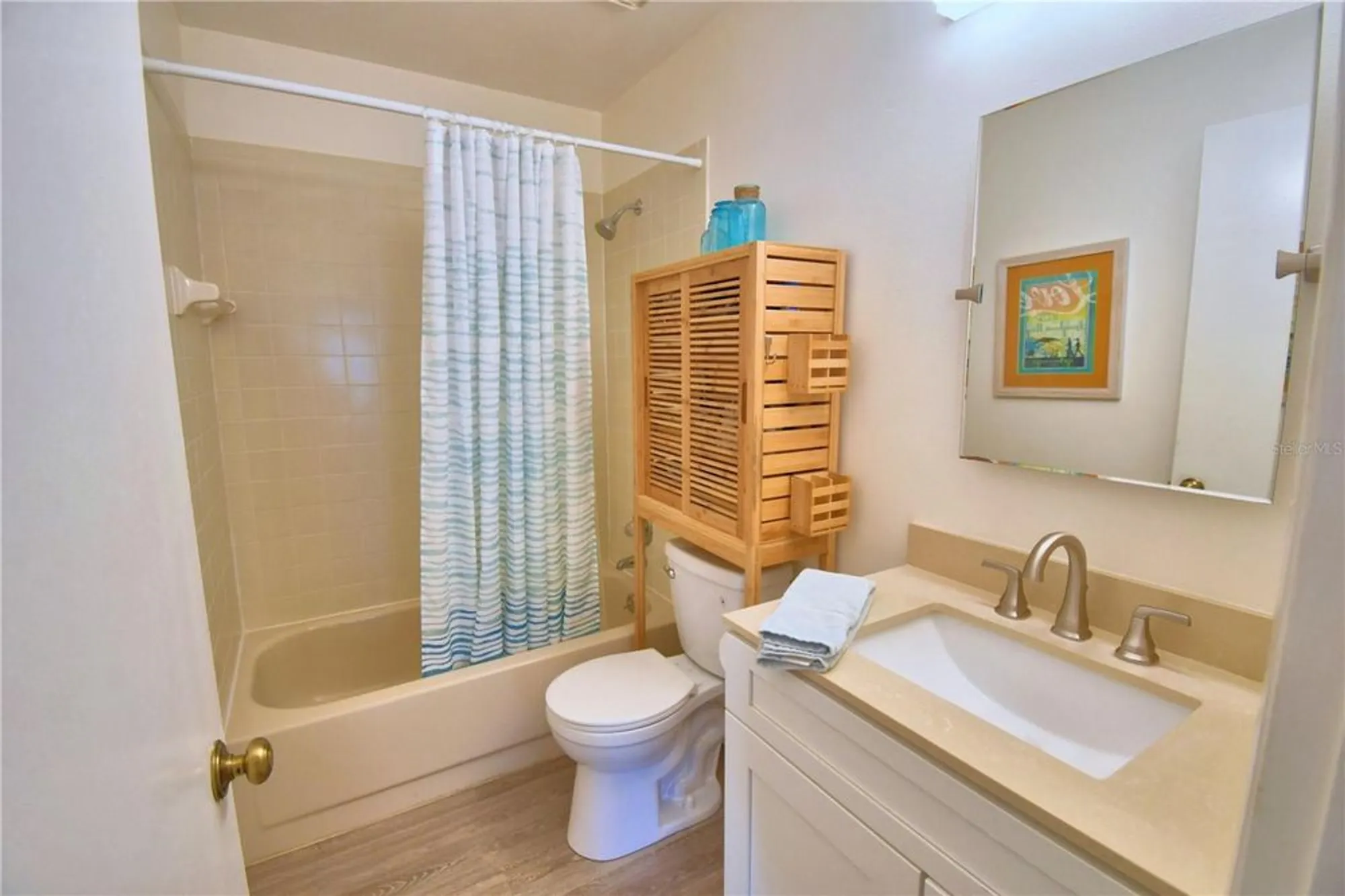 Property Slideshow image 30 of 60 | 4823 colonnades cir, Lakeland, FL, 33811