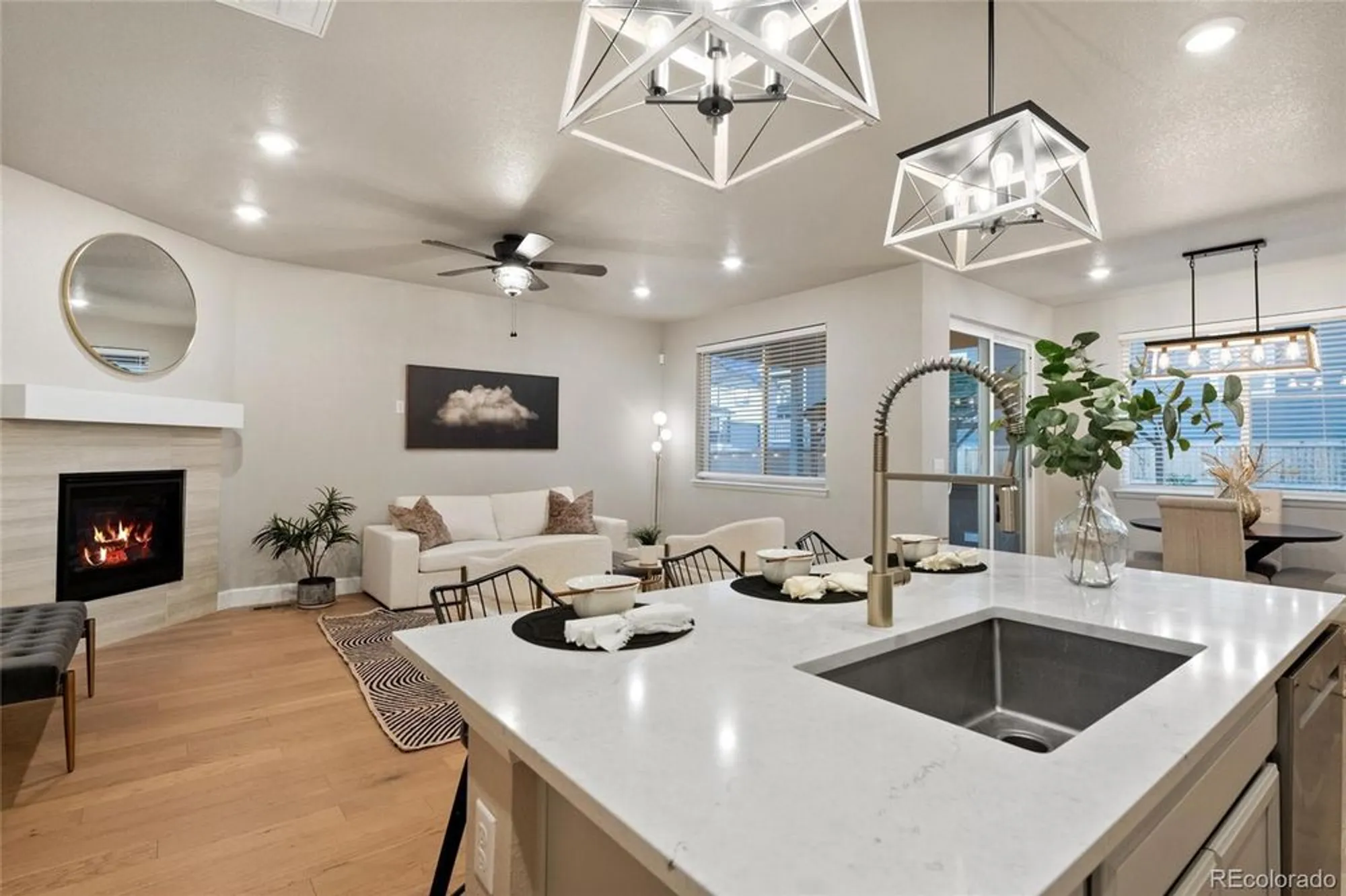 Property Slideshow image 5 of 32 | 3844 sandy vista ln, Castle Rock, CO, 80104