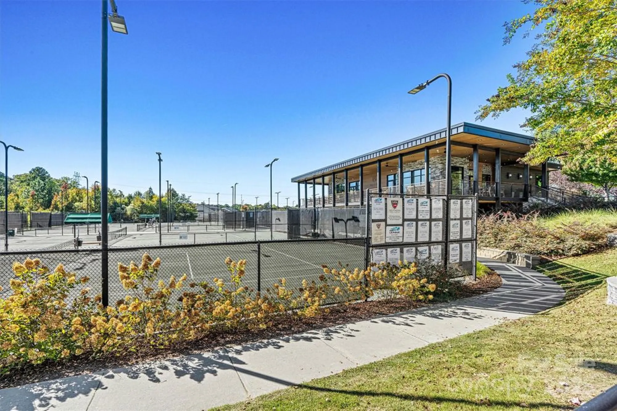 Property Slideshow image 35 of 35 | 7520 fairway villa cir, Denver, NC, 28037