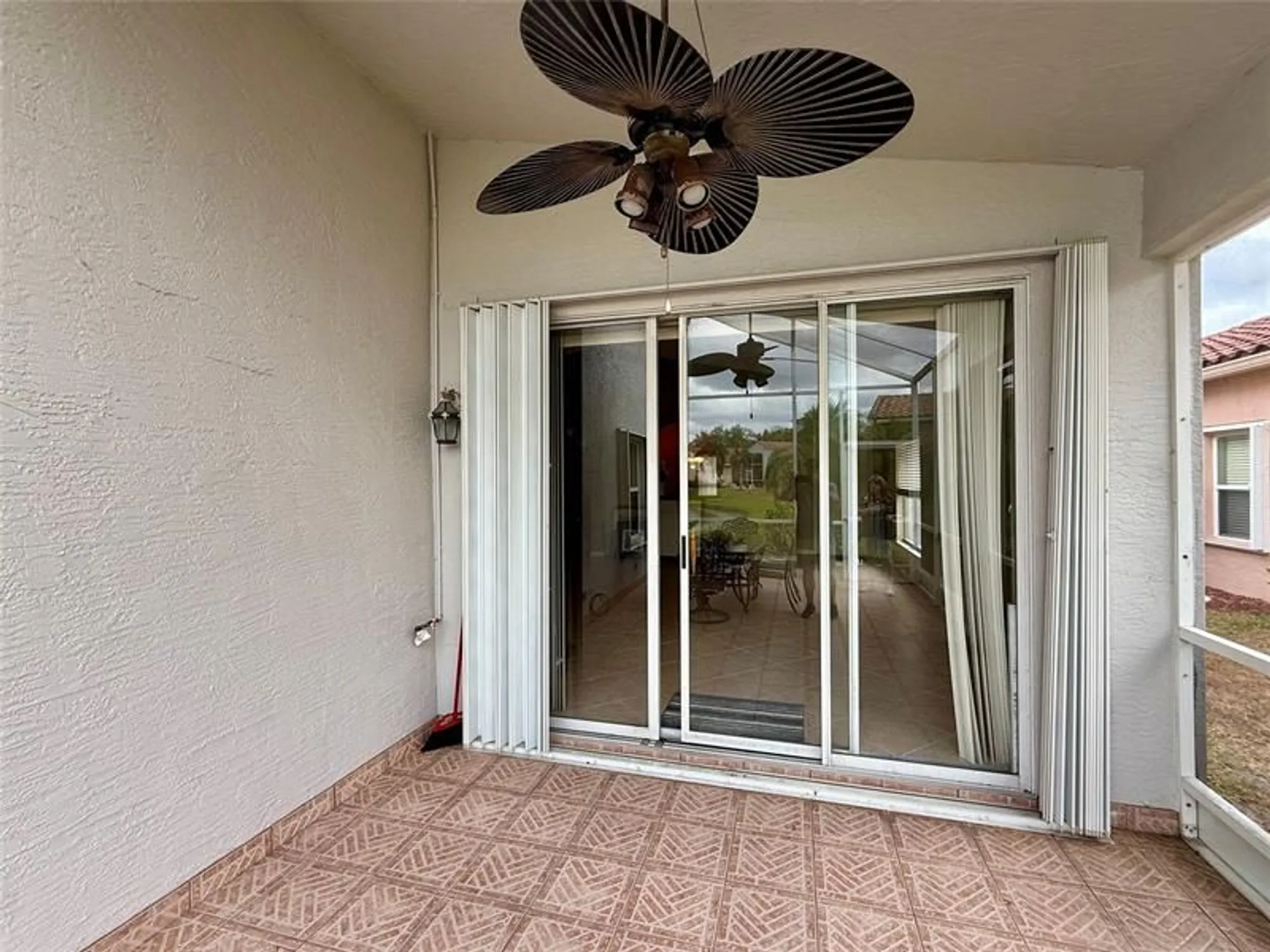 Property Slideshow image 26 of 47 | 344 nw breezy point loop, Port St Lucie, FL, 34986