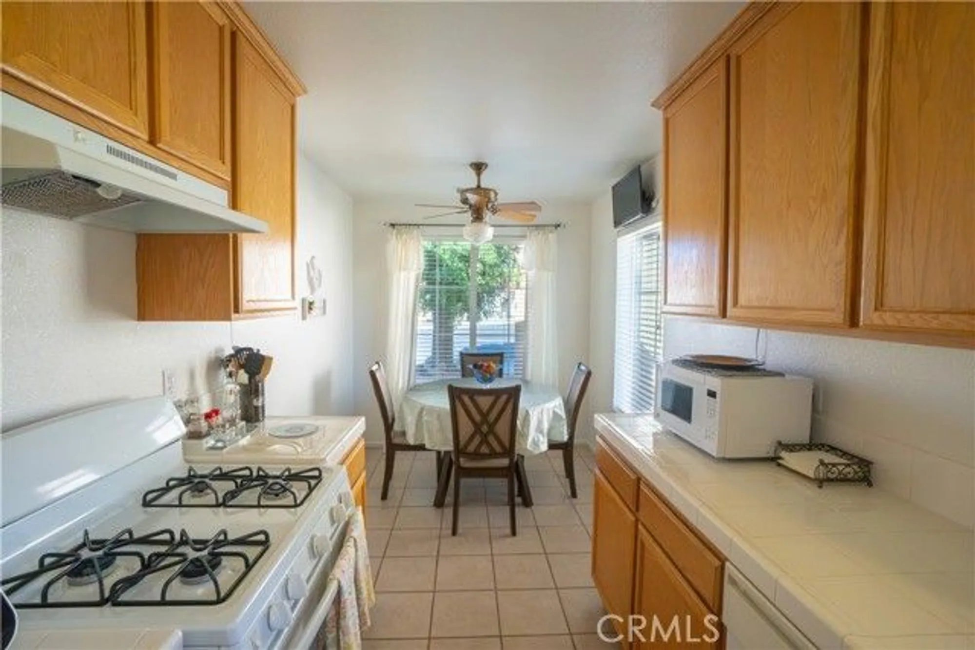 Property Slideshow image 6 of 27 | 19078 stoddard way, Apple Valley, CA, 92308