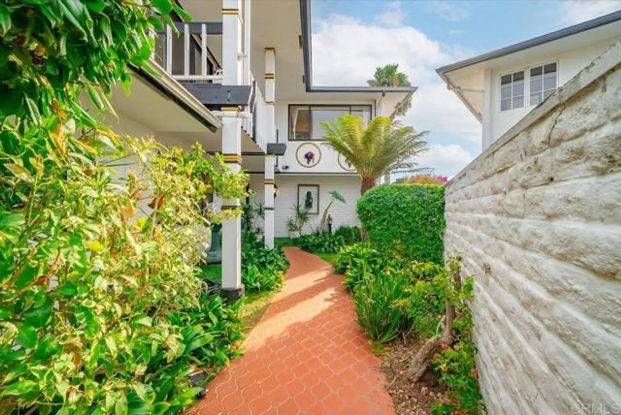 Property Slideshow image 14 of 73 | 1499 la linda dr, San Marcos, CA, 92078