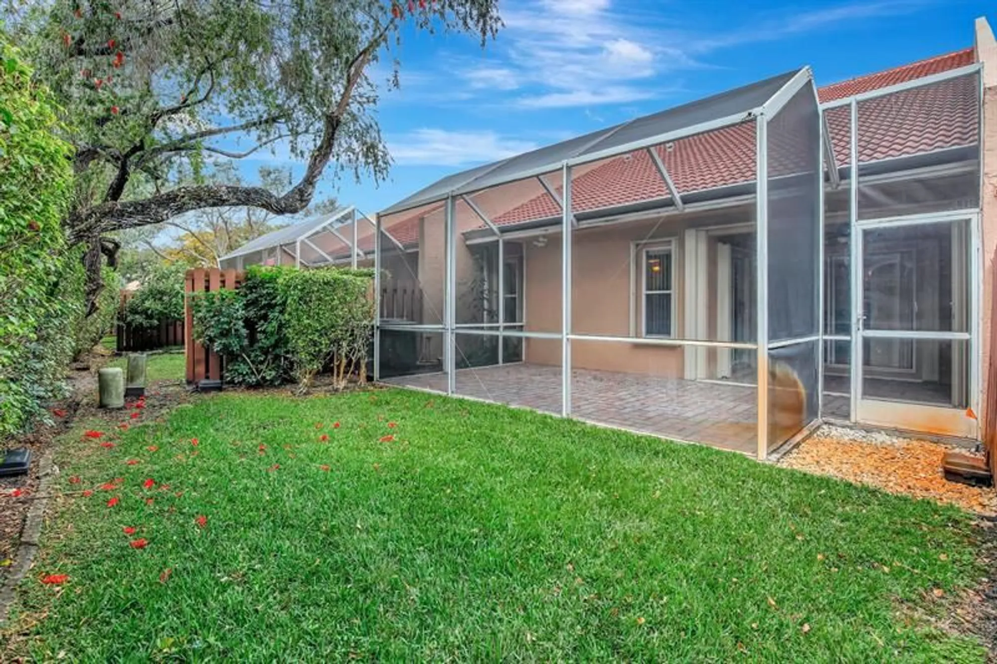 Property Slideshow image 39 of 41 | 9720 malvern dr, Tamarac, FL, 33321