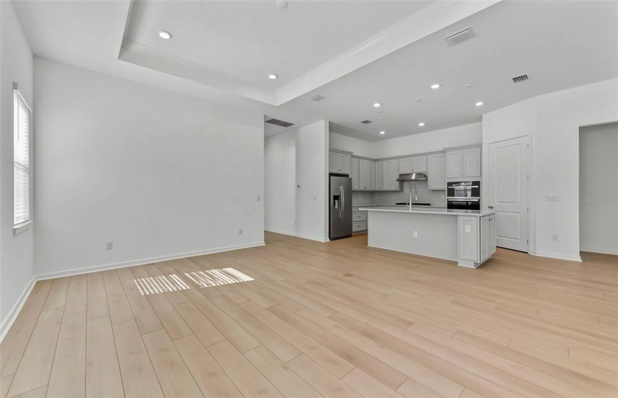 Property Slideshow image 7 of 29 | 13660 canyon ridge rd, Spring Hill, FL, 34610