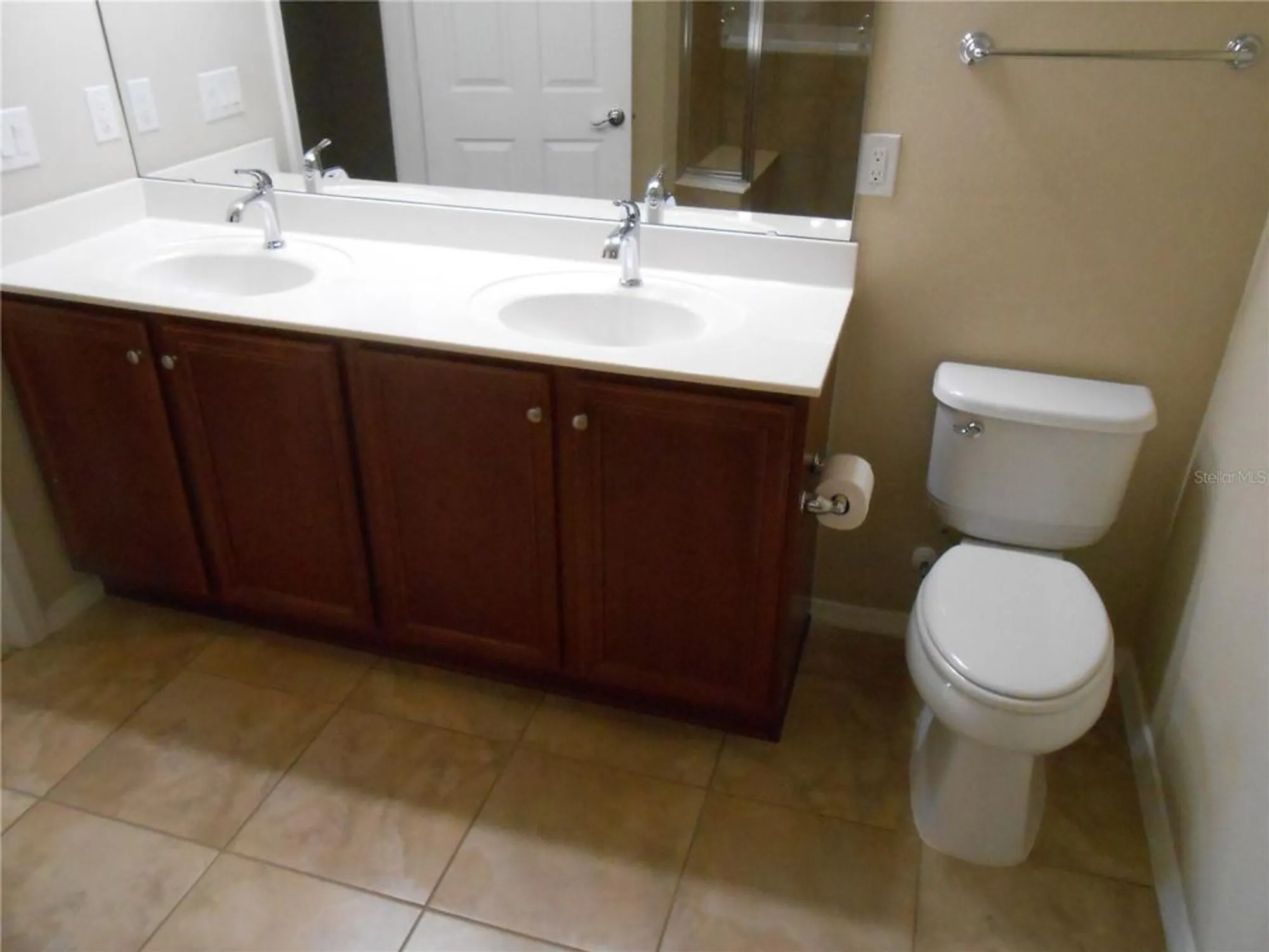 Property Slideshow image 46 of 61 | 344 mystic falls dr, Apollo Beach, FL, 33572