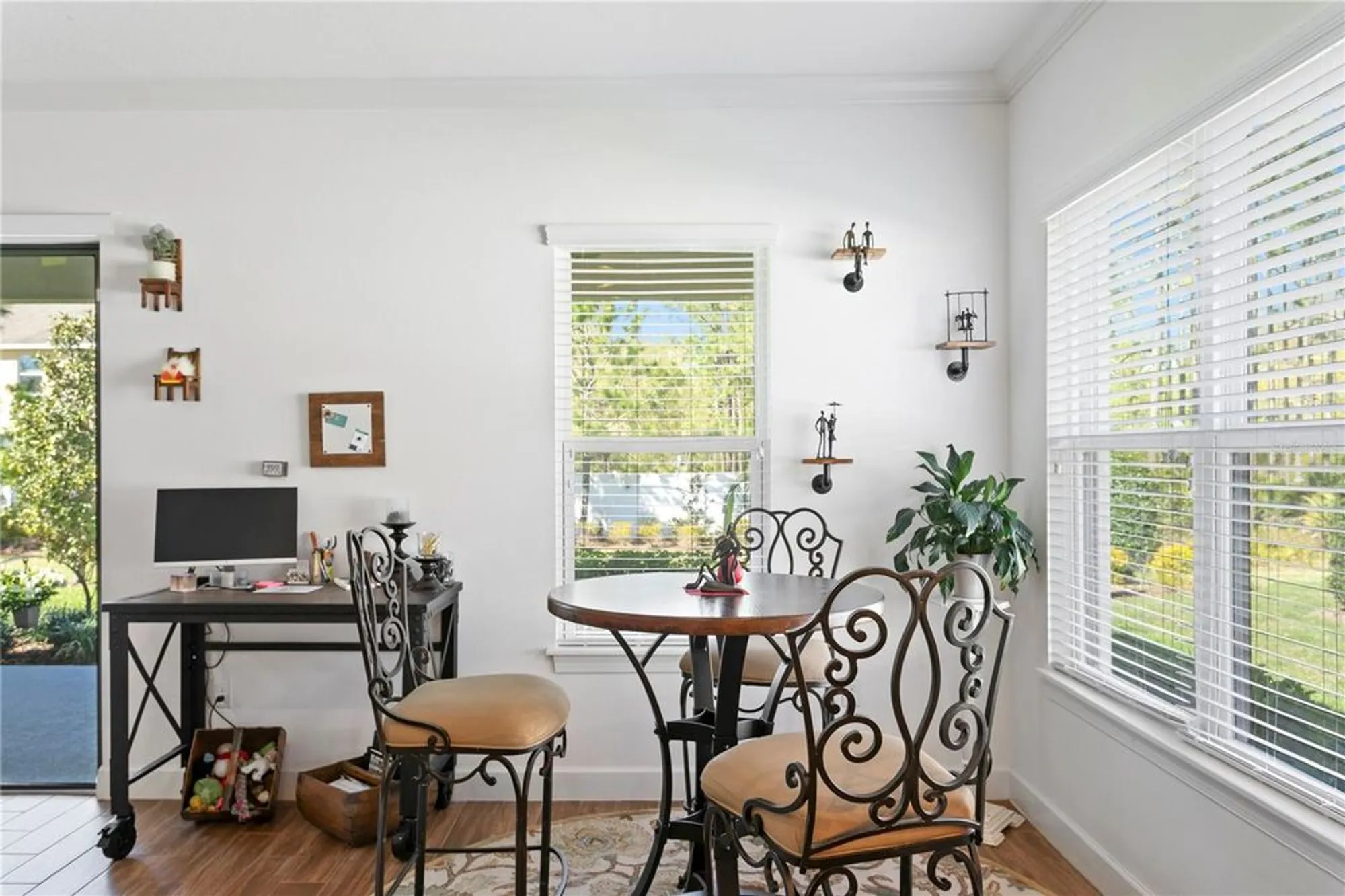 Property Slideshow image 13 of 68 | 20173 umbria hill dr, Tampa, FL, 33647