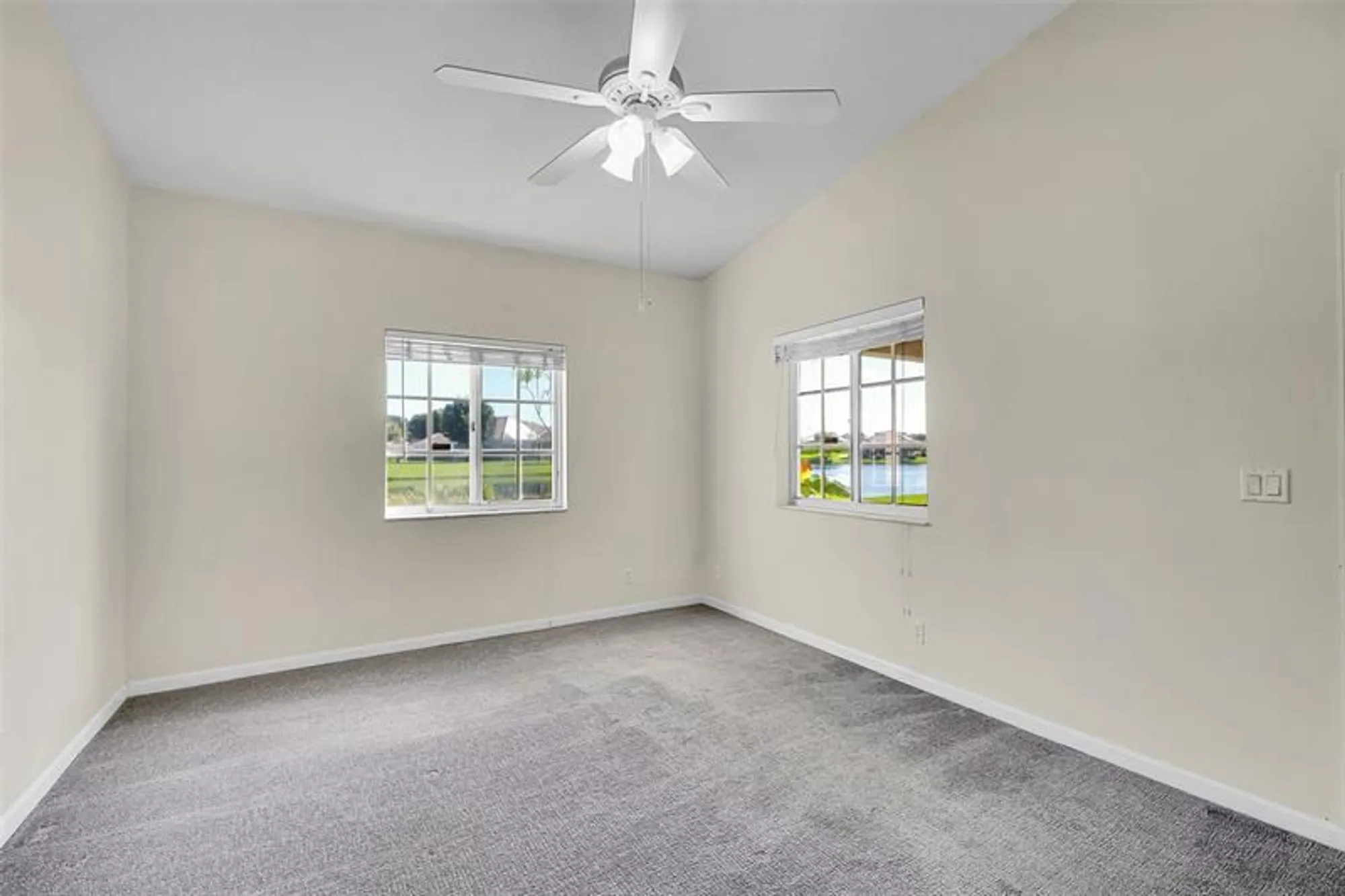 Property Slideshow image 12 of 36 | 9815 galleon dr, West Palm Beach, FL, 33411