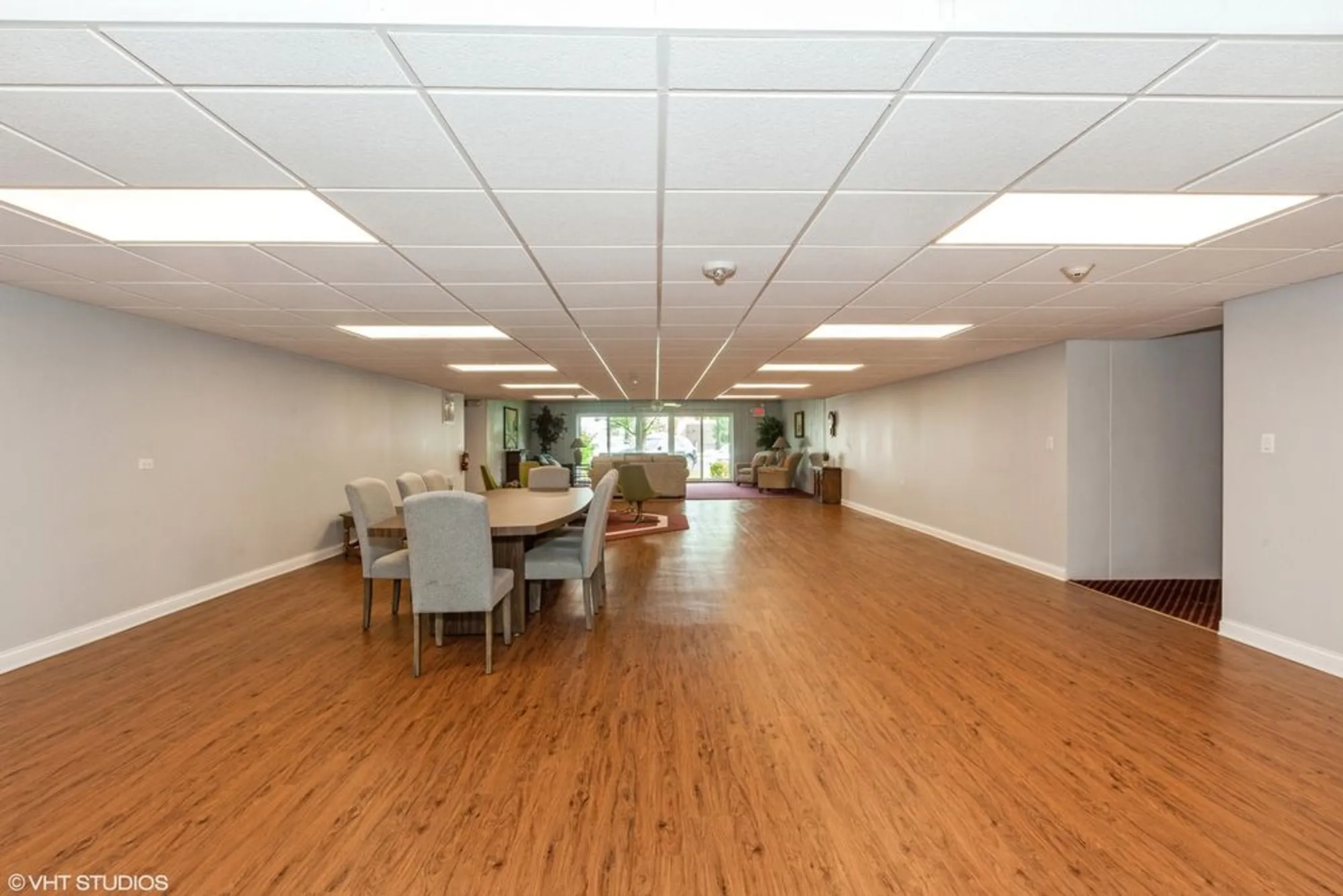 Property Slideshow image 15 of 20 | 5300 walnut ave apt 11b, Downers Grove, IL, 60515