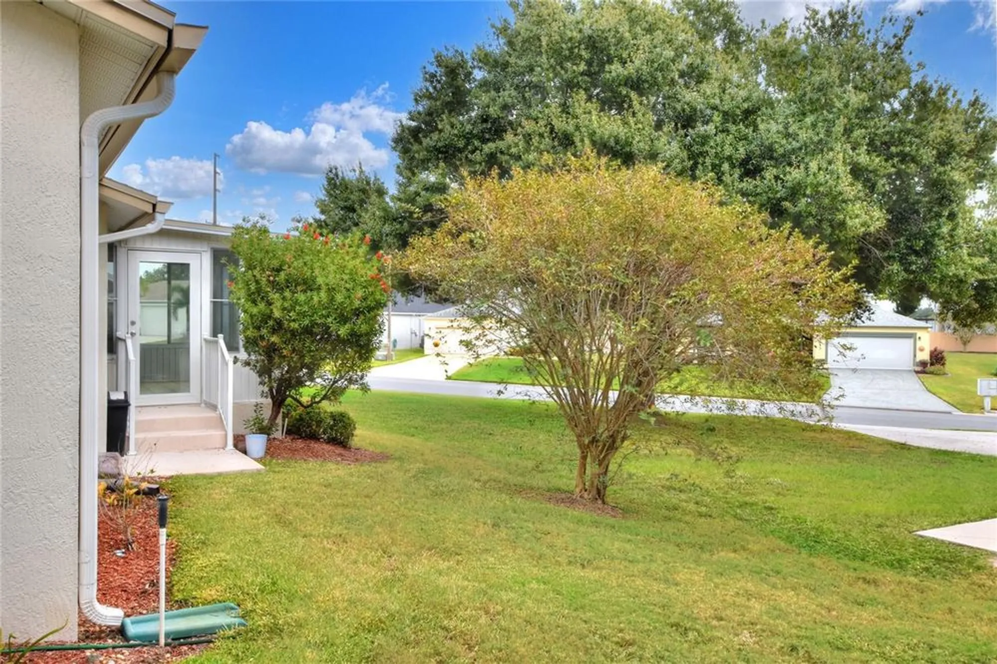 Property Slideshow image 33 of 44 | 5955 chickadee dr, Lakeland, FL, 33809