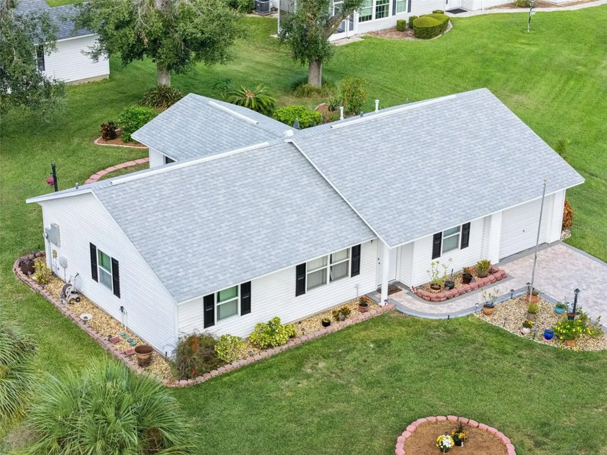 Property Slideshow image 32 of 81 | 26104 newcombe cir, Leesburg, FL, 34748