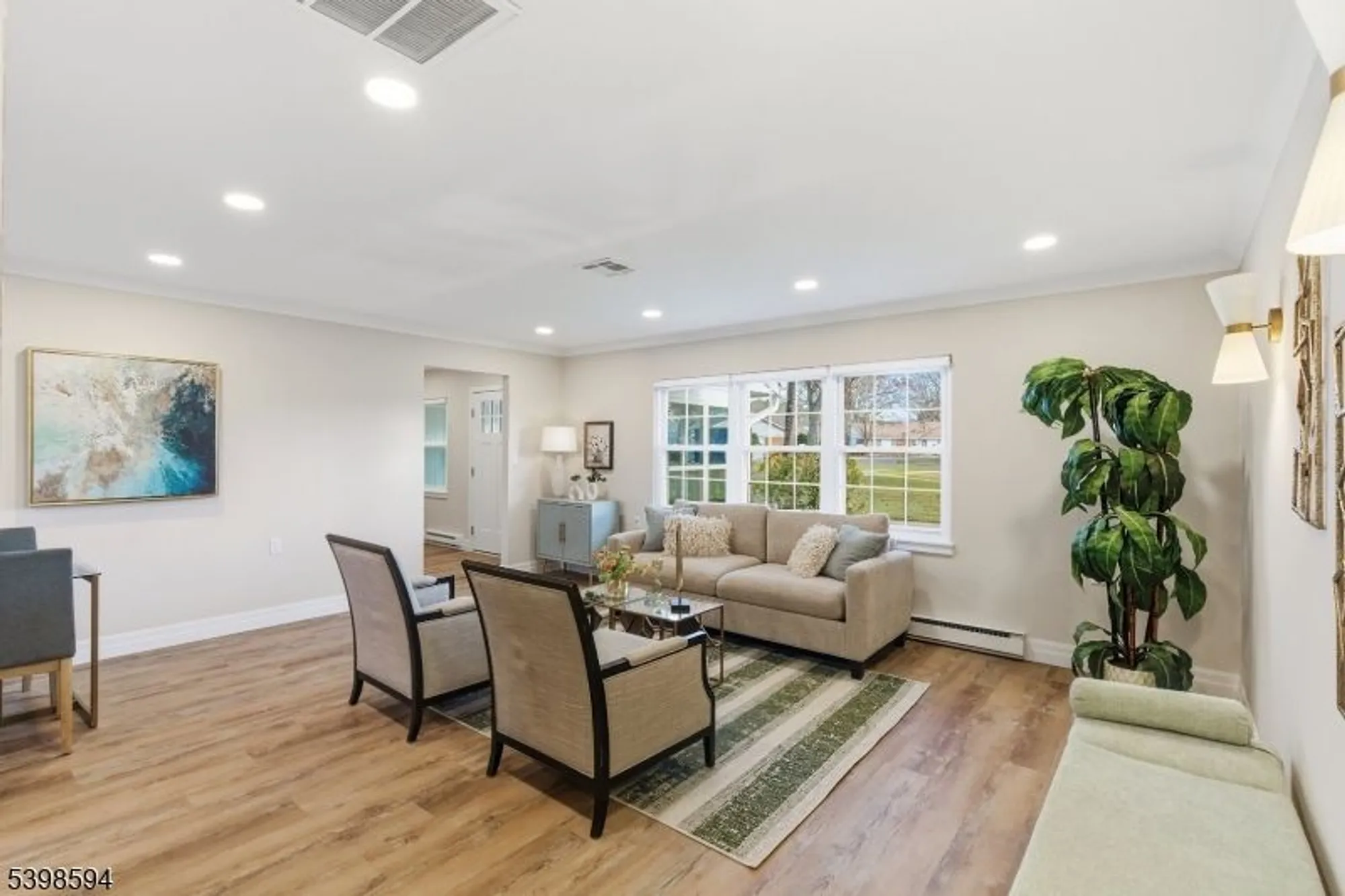 Property Slideshow image 6 of 25 | 1015 aberdeen dr a, Lakewood Twp., NJ, 08701