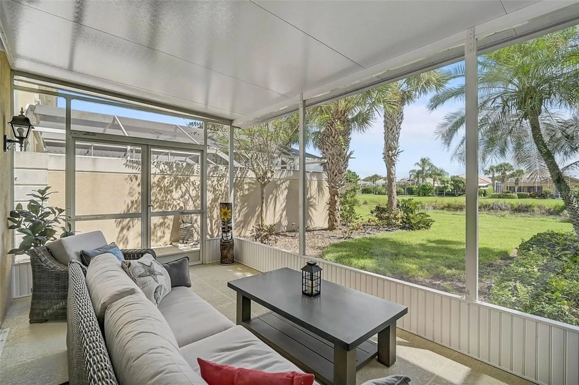 Property Slideshow image 28 of 51 | 1737 burgos dr, Sarasota, FL, 34238