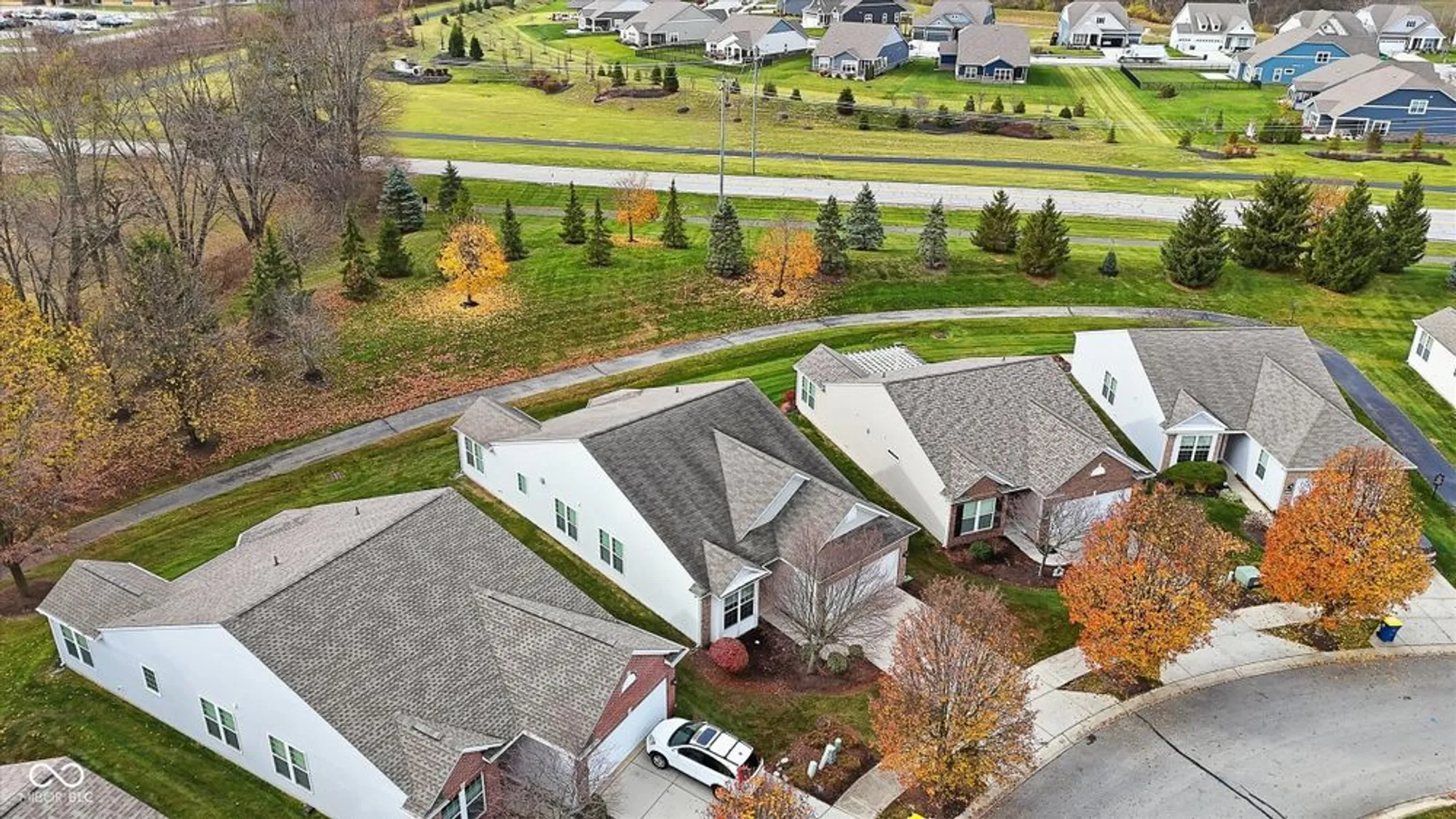 Property Slideshow image 33 of 42 | 12766 winery way, Fishers, IN, 46037