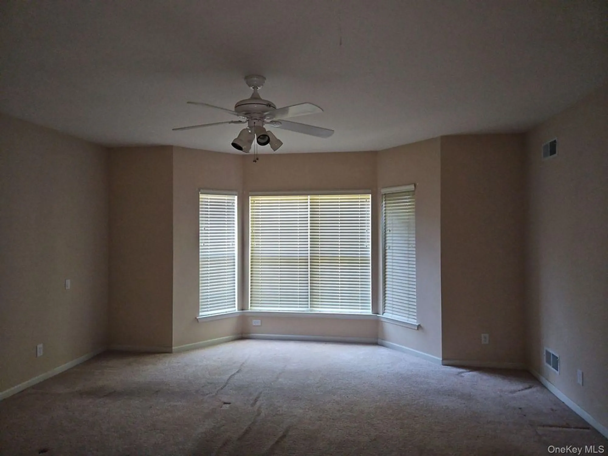 Property Slideshow image 12 of 16 | 68 louden loop, Mount Sinai, NY, 11766