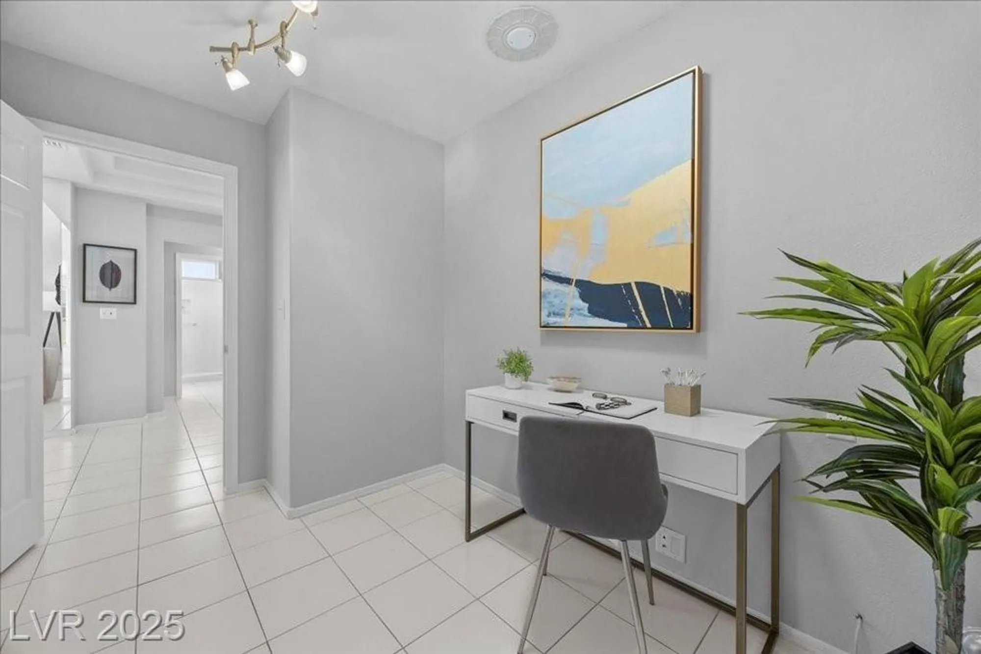 Property Slideshow image 27 of 33 | 9352 villa ridge dr, Las Vegas, NV, 89134