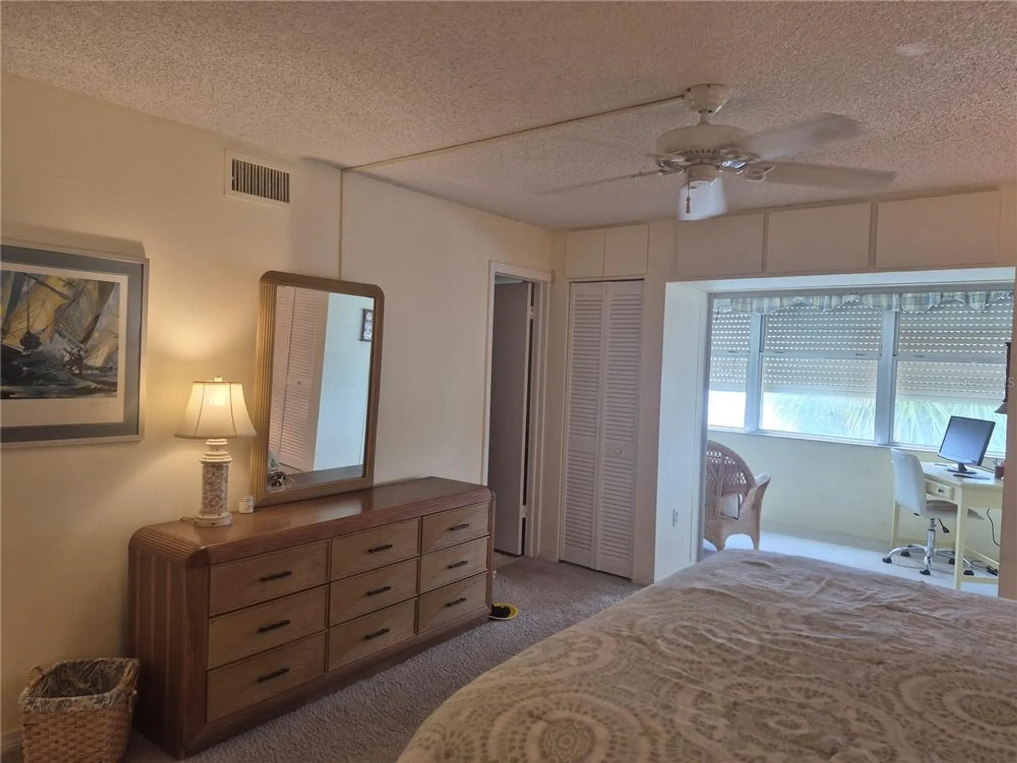 Property Slideshow image 13 of 30 | 4750 cove cir apt 303, St Petersburg, FL, 33708