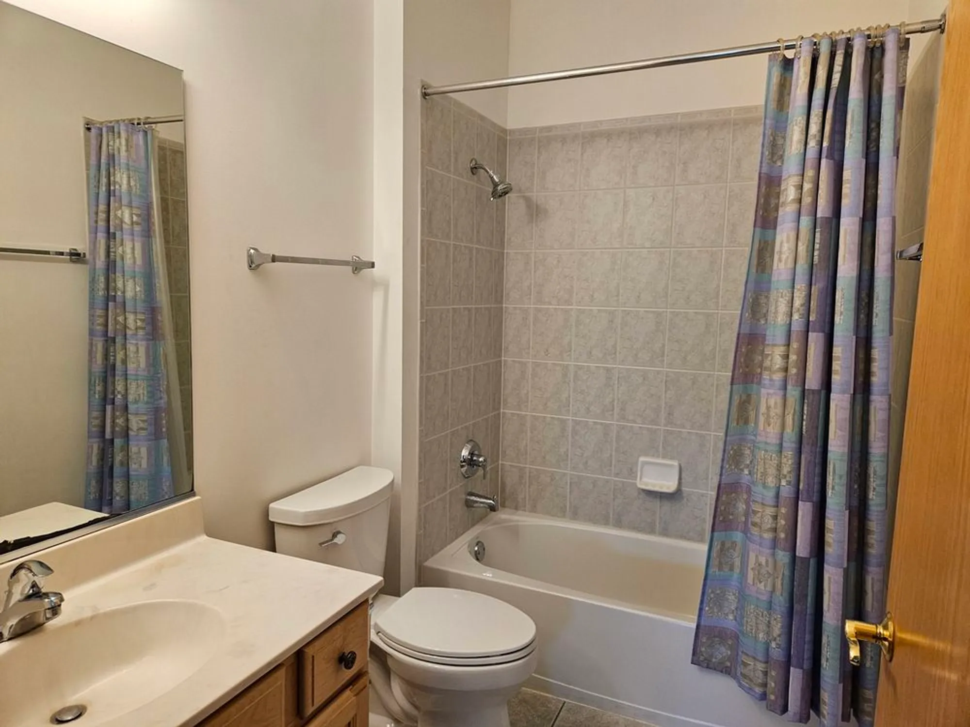 Property Slideshow image 14 of 27 | 21320 w douglas ln, Plainfield, IL, 60544