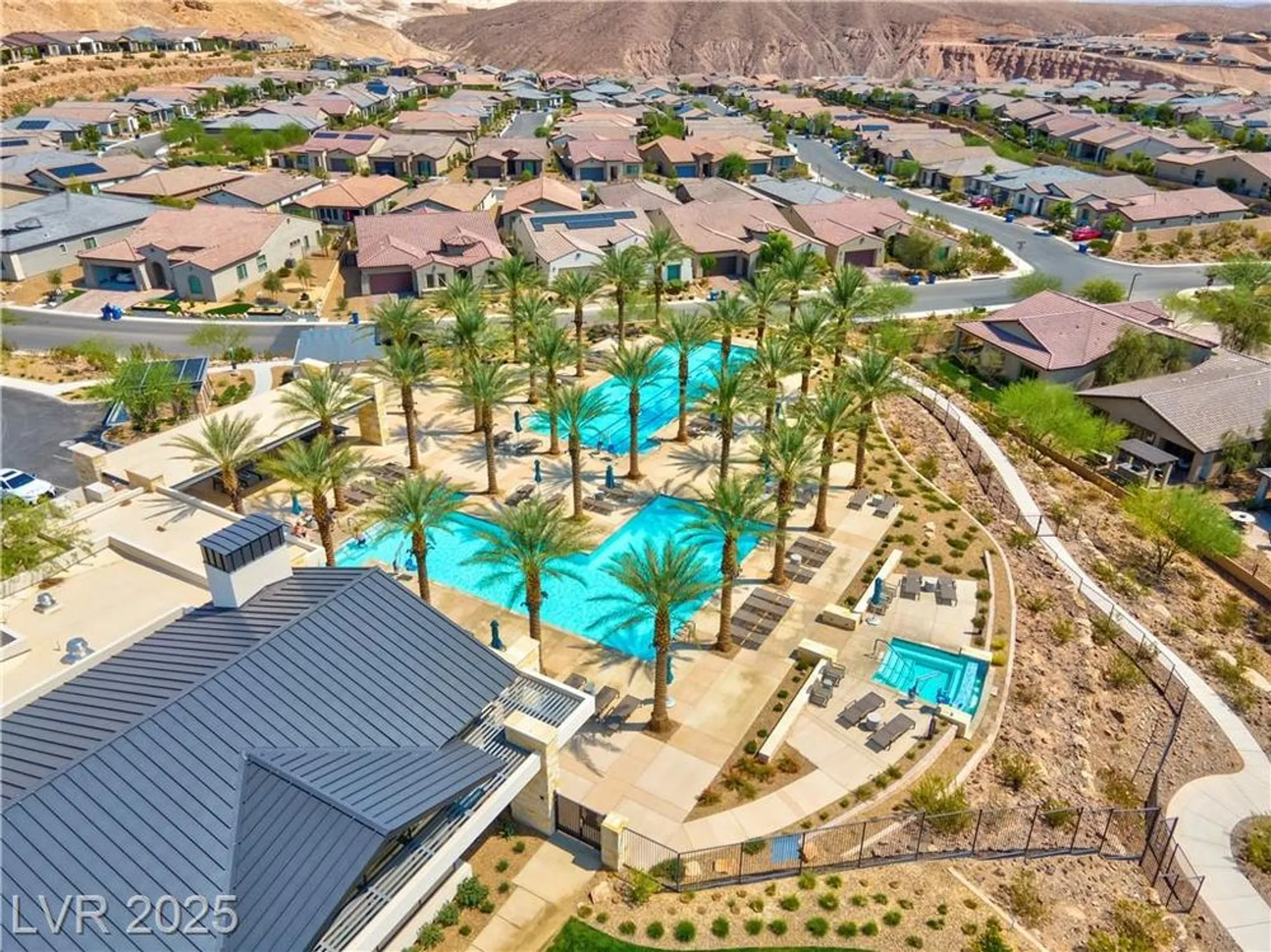 Property Slideshow image 56 of 69 | 124 lake oasis st, Henderson, NV, 89011