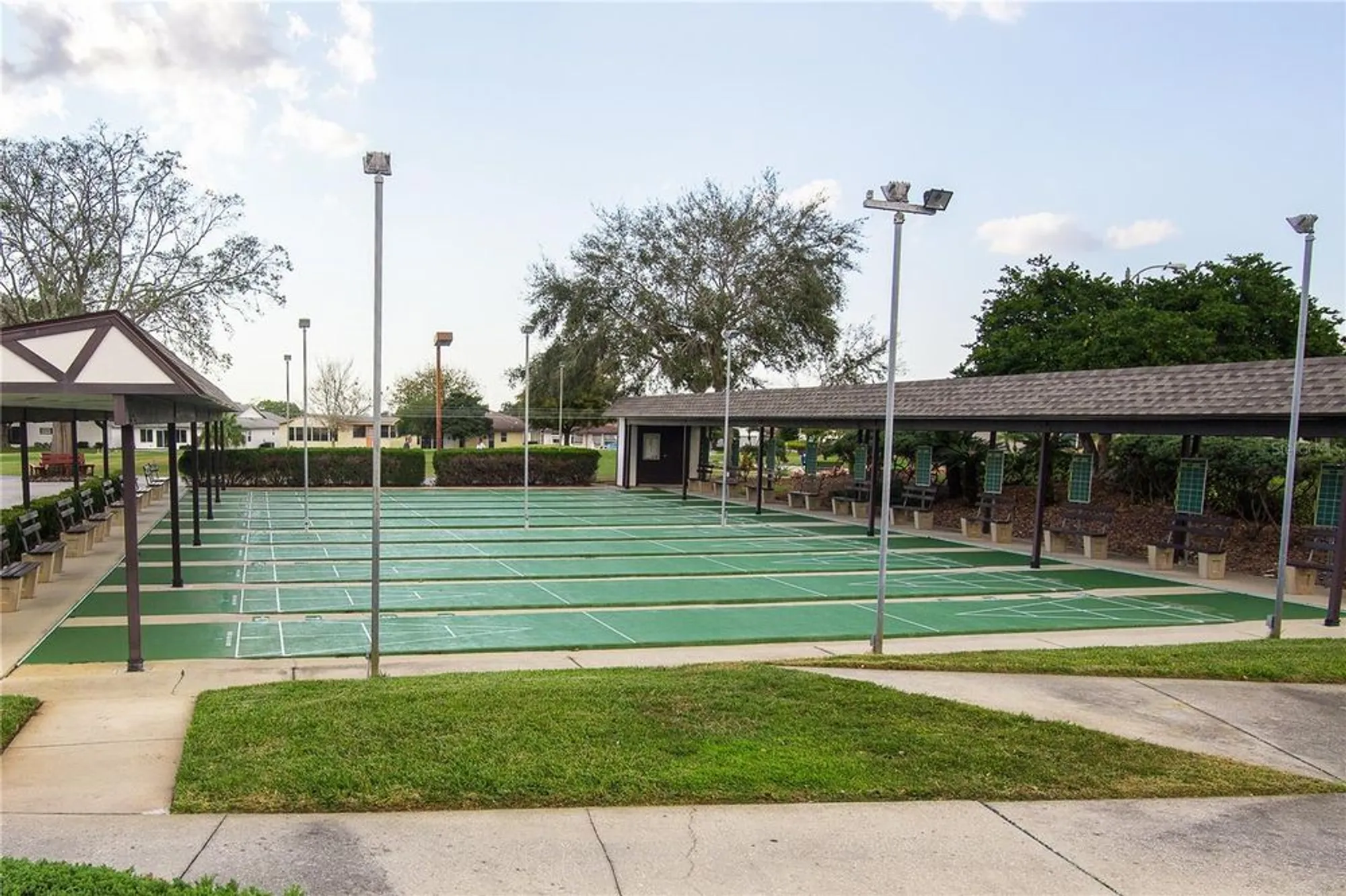 Property Slideshow image 20 of 24 | 2259 grand cypress dr, Lakeland, FL, 33810