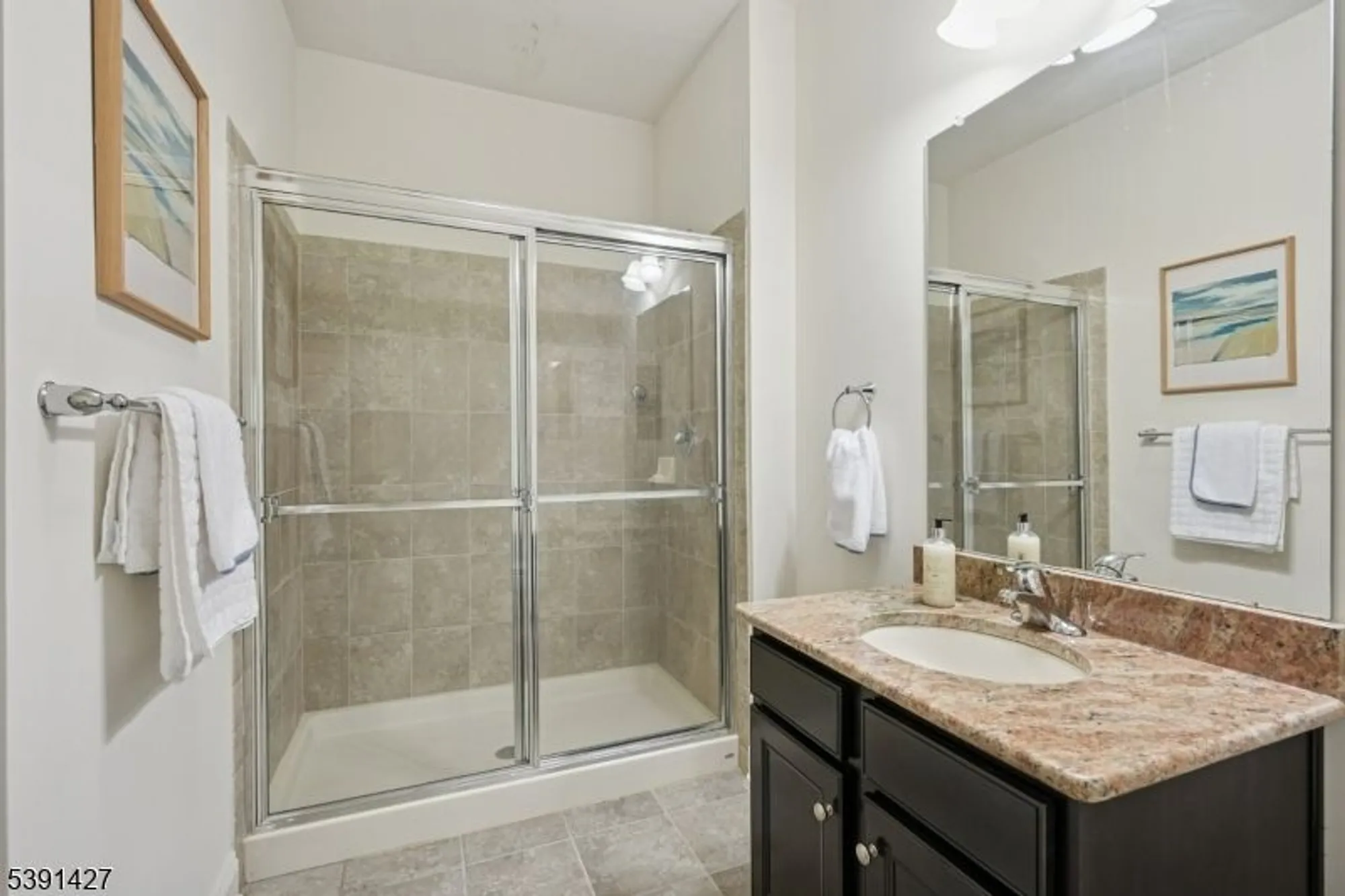 Property Slideshow image 17 of 45 | 6 pebble rd unit d1 # d1, Woodland Park, NJ, 07424
