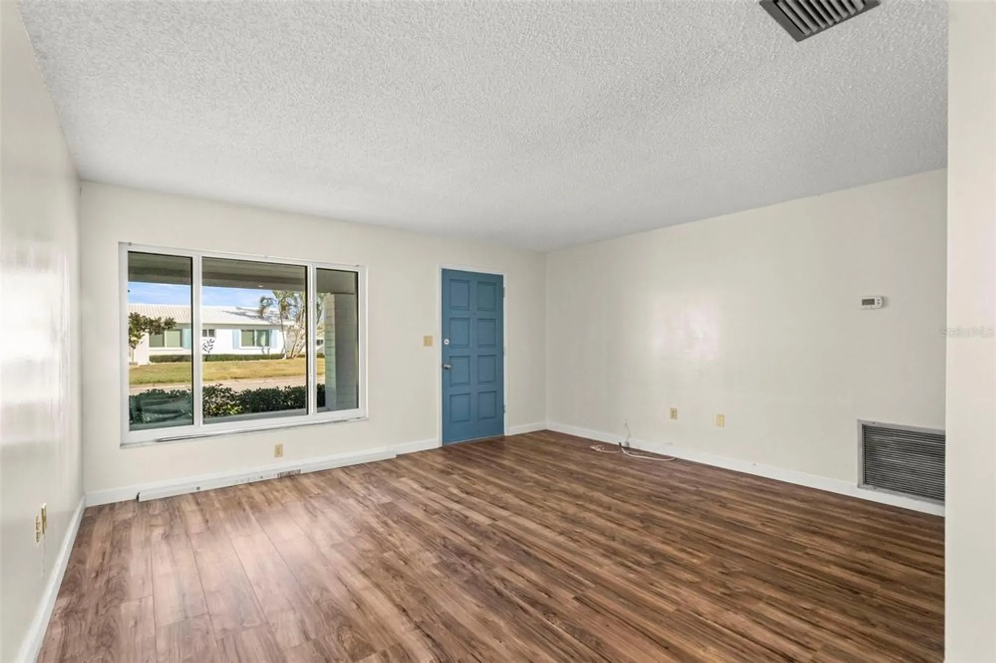 Property Slideshow image 11 of 28 | 9306 42nd st, Pinellas Park, FL, 33782